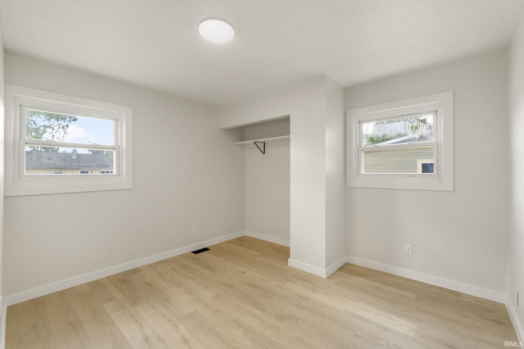 Photo 9 of 5206 N Stony Run Lane
