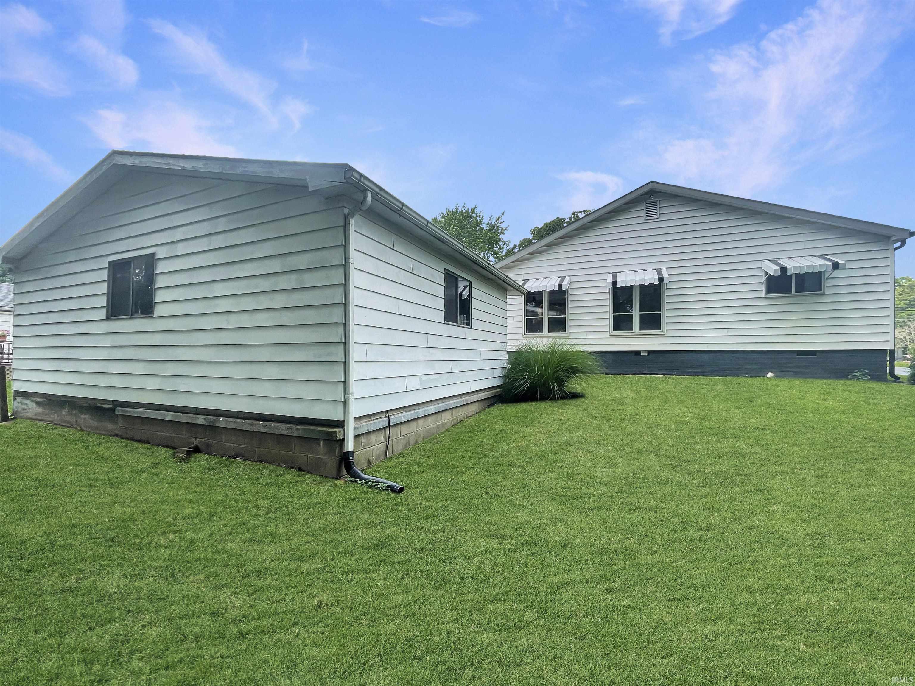 Homes for sale in Frankfort, IN | 1053 Burlington Ave, Frankfort, IN 46041 | MLS# 202528164