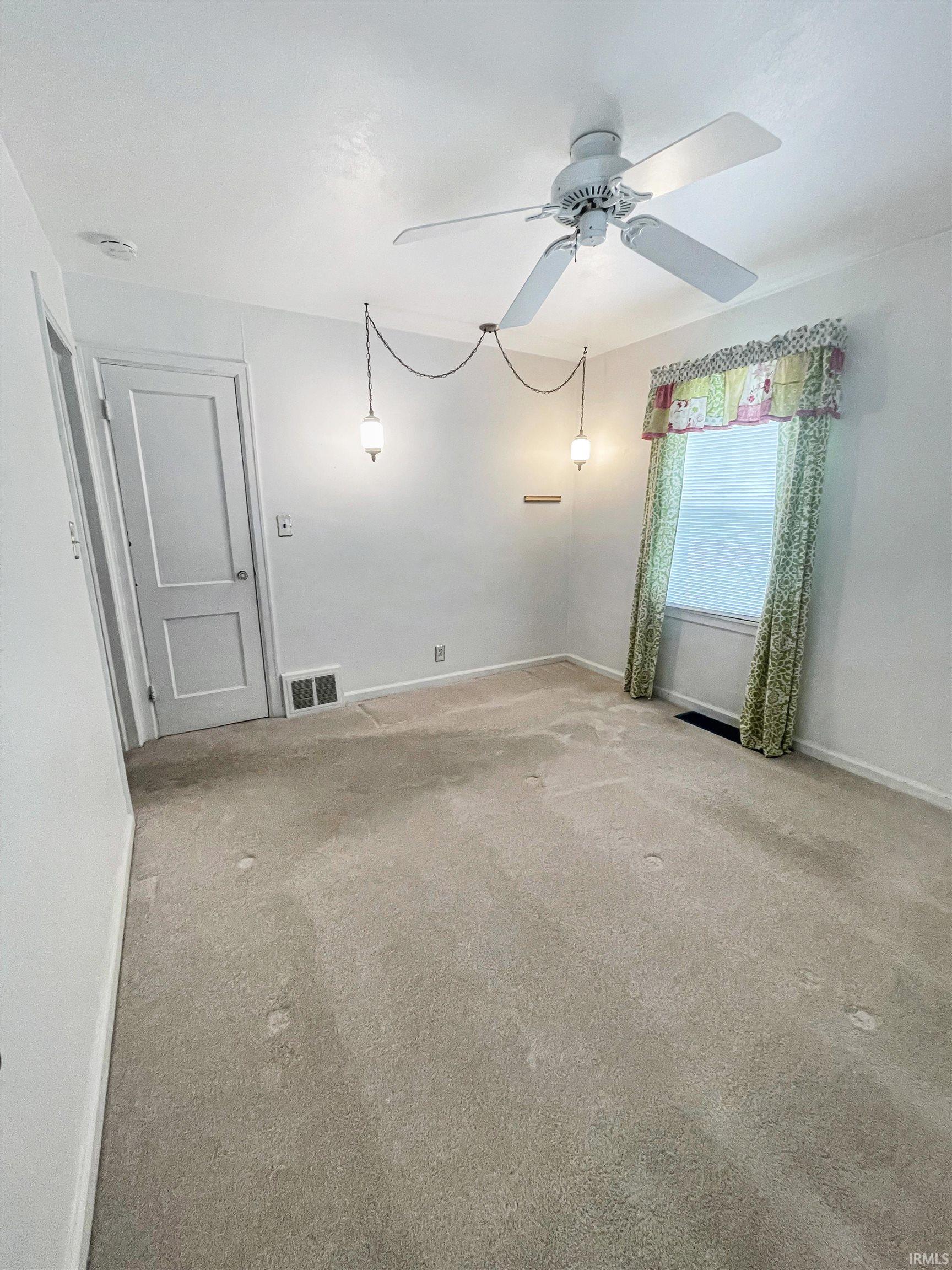 Homes for sale in Frankfort, IN | 1053 Burlington Ave, Frankfort, IN 46041 | MLS# 202528164