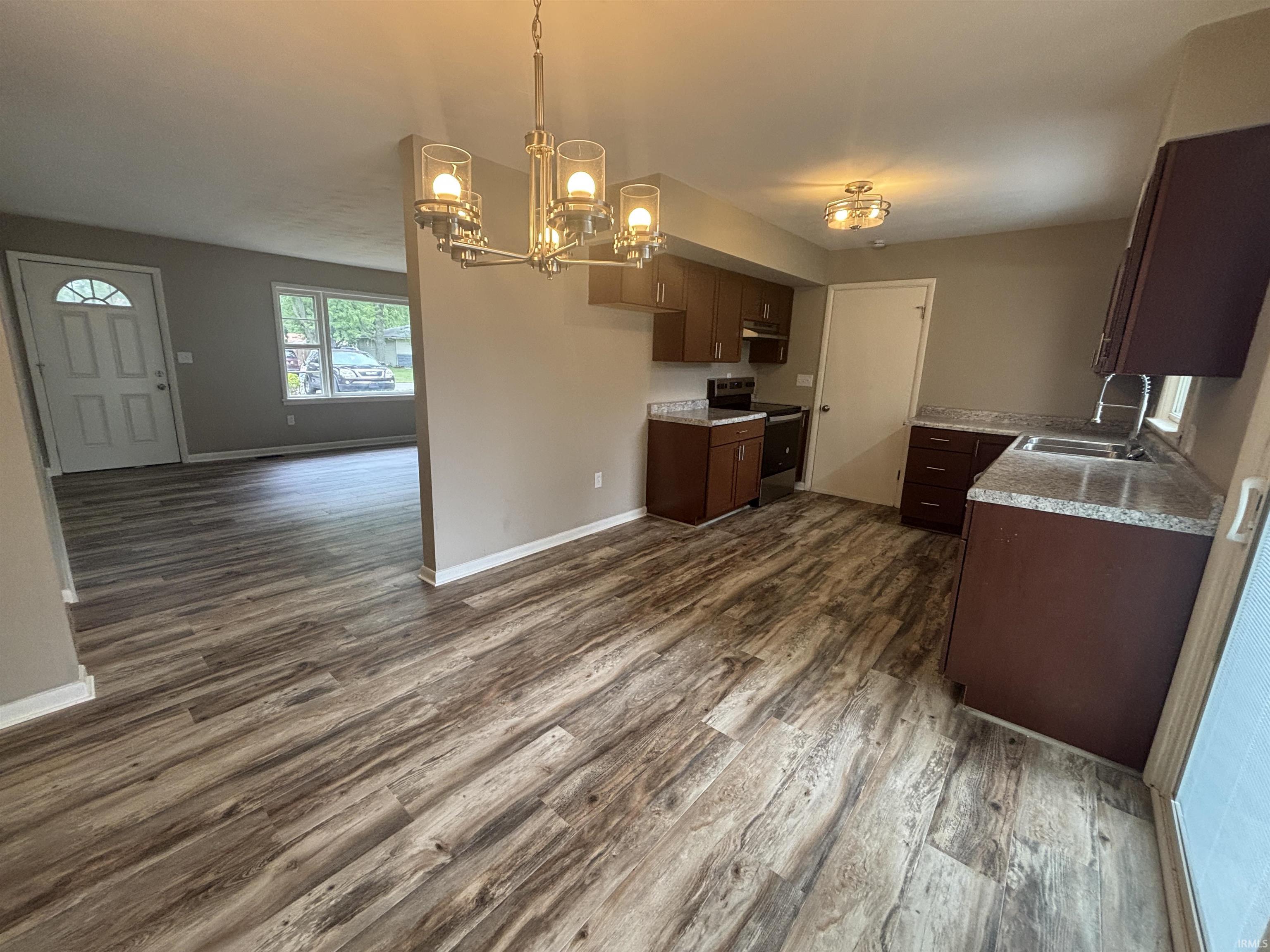 Photo 5 of 2908 Dexter Drive
