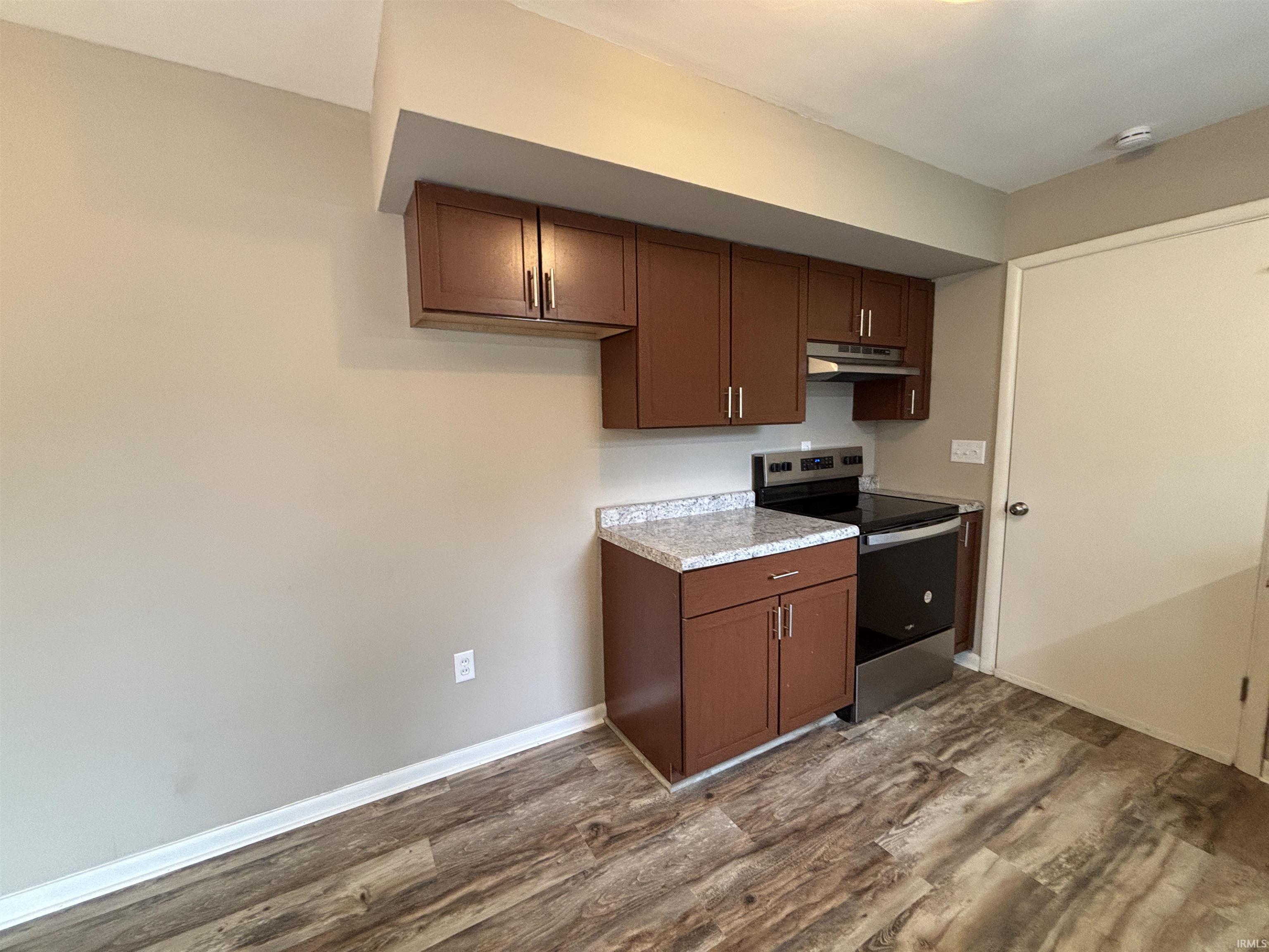 Photo 9 of 2908 Dexter Drive