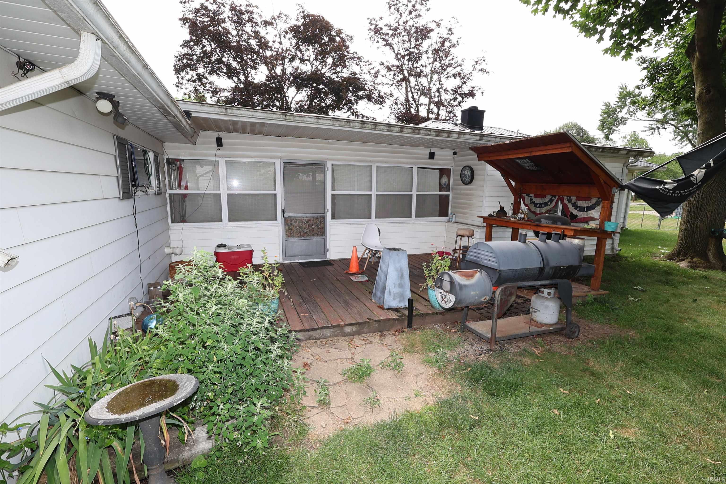 Homes for sale in Elkhart, IN | 2219 Roys Ave, Elkhart, IN 46516 | MLS# 202528277