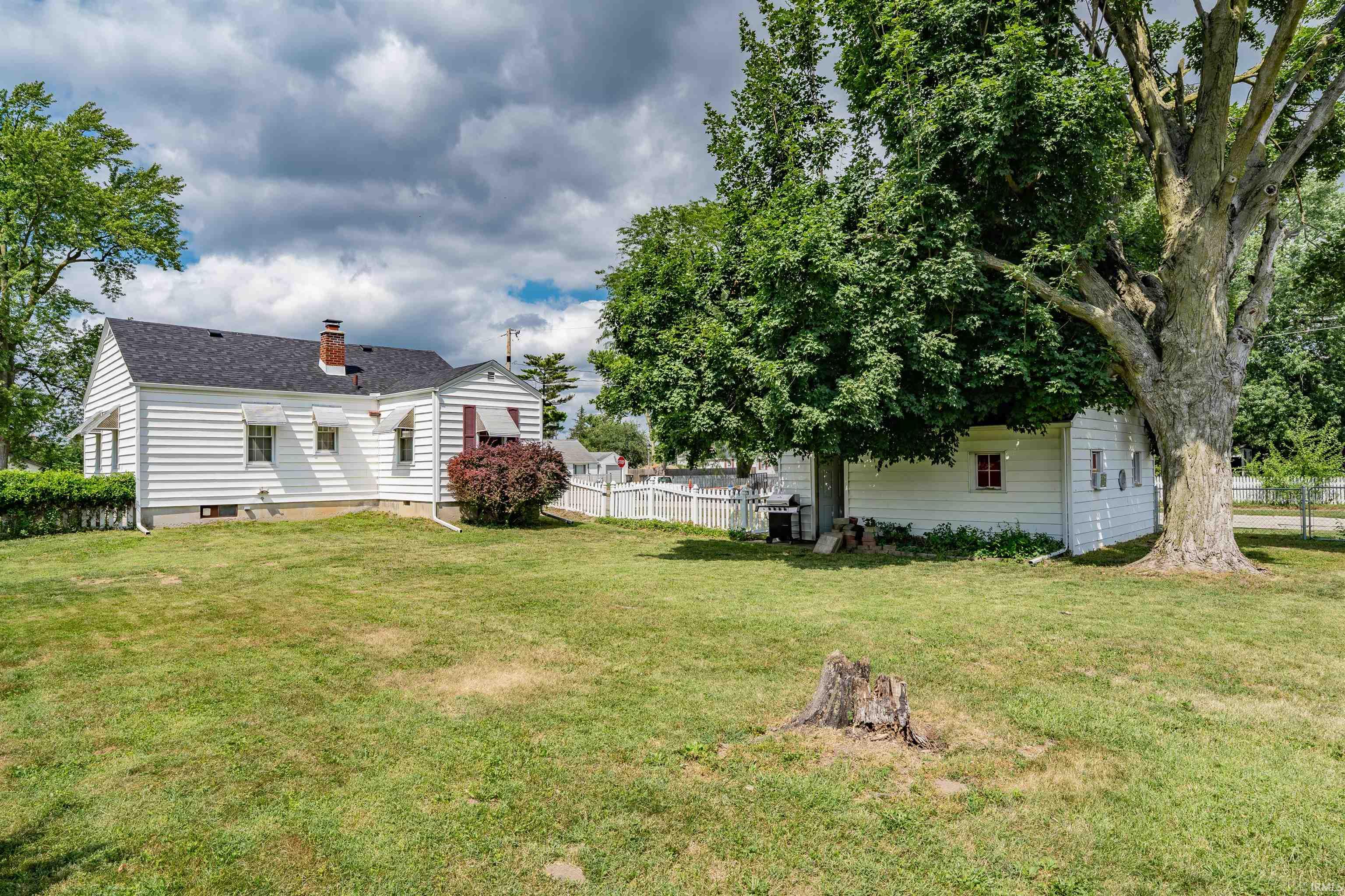 Photo 33 of 2701 Prairie Grove Drive