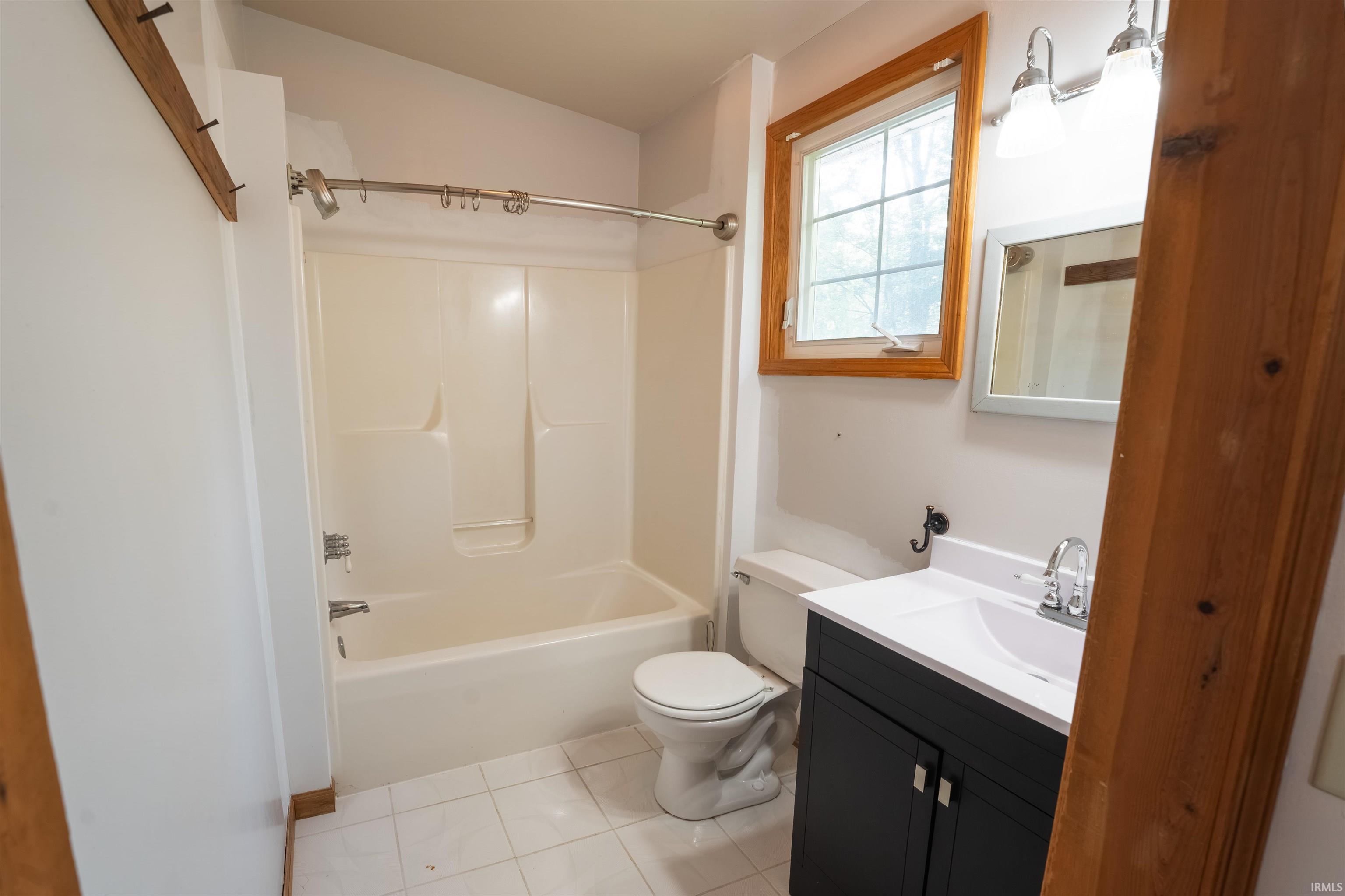 Photo 15 of 1770 W 570 North