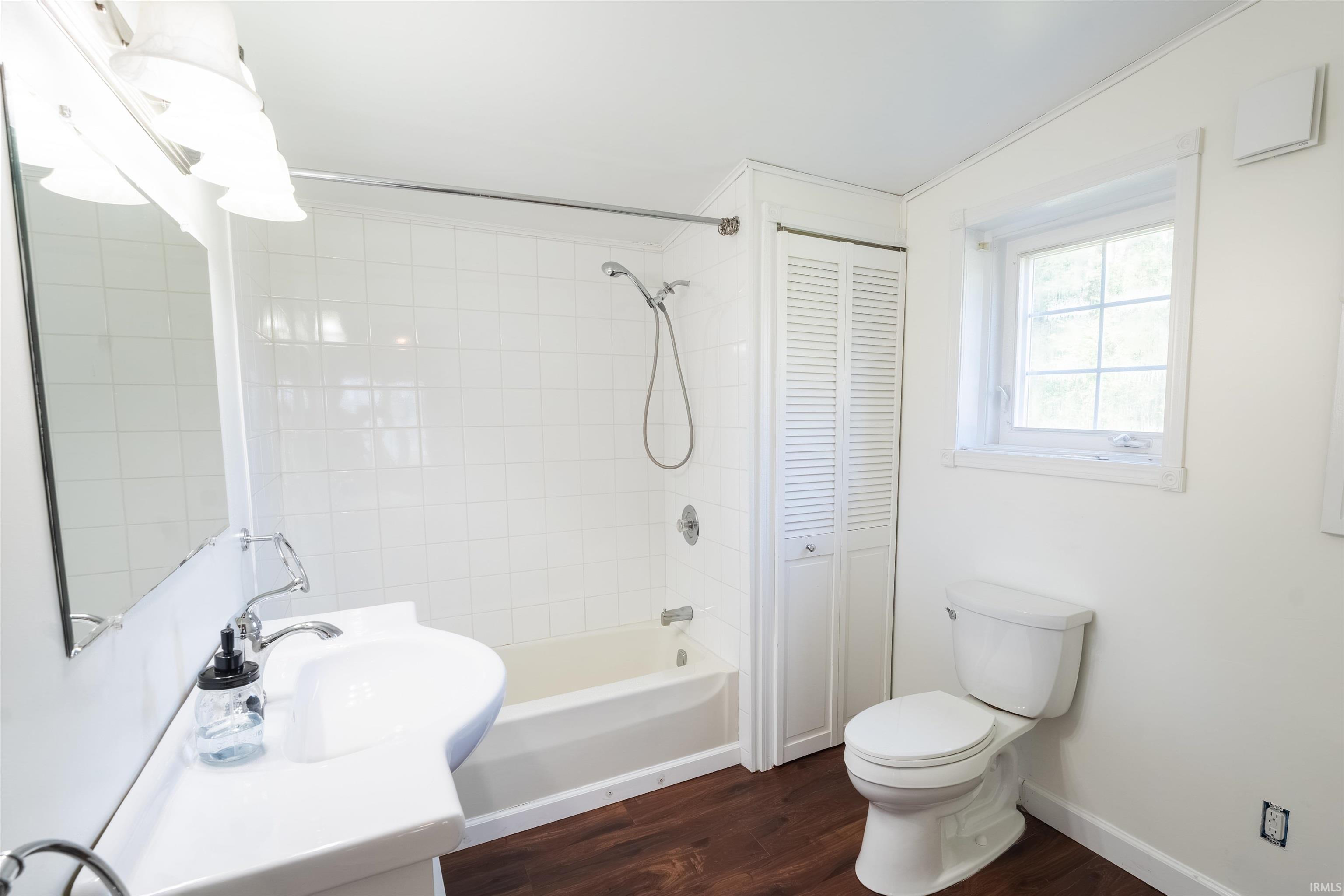 Photo 7 of 1770 W 570 North