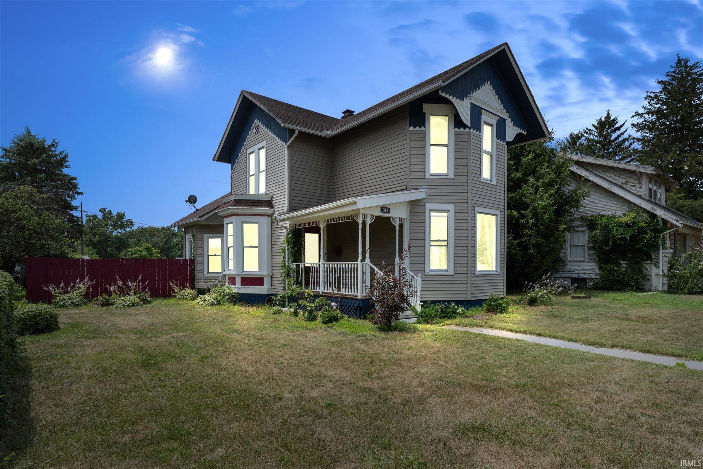 Homes for sale in Walkerton, IN | 314 Roosevelt Rd, Walkerton, IN 46574 | MLS# 202528313