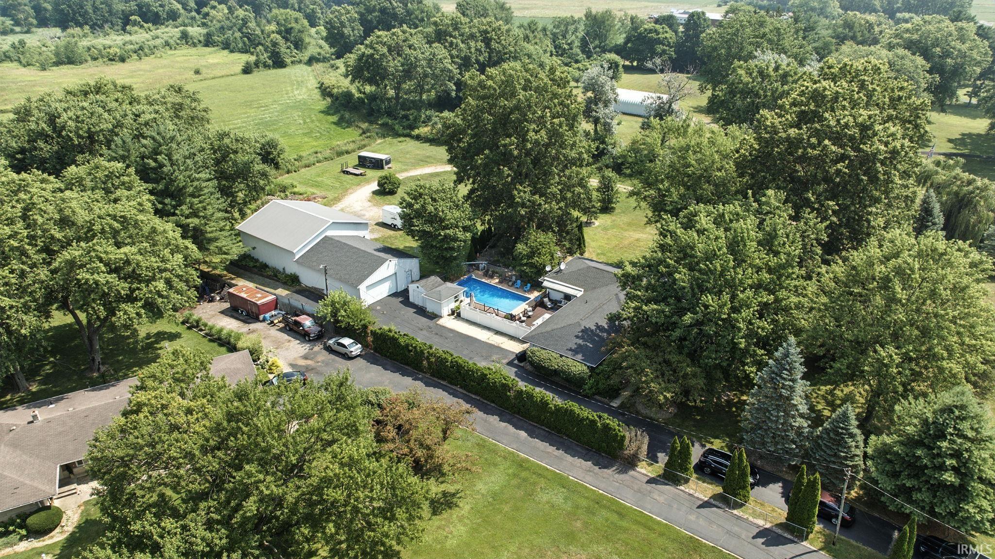 Homes for sale in South Bend, IN | 18875 Madison Rd, South Bend, IN 46614 | MLS# 202528368