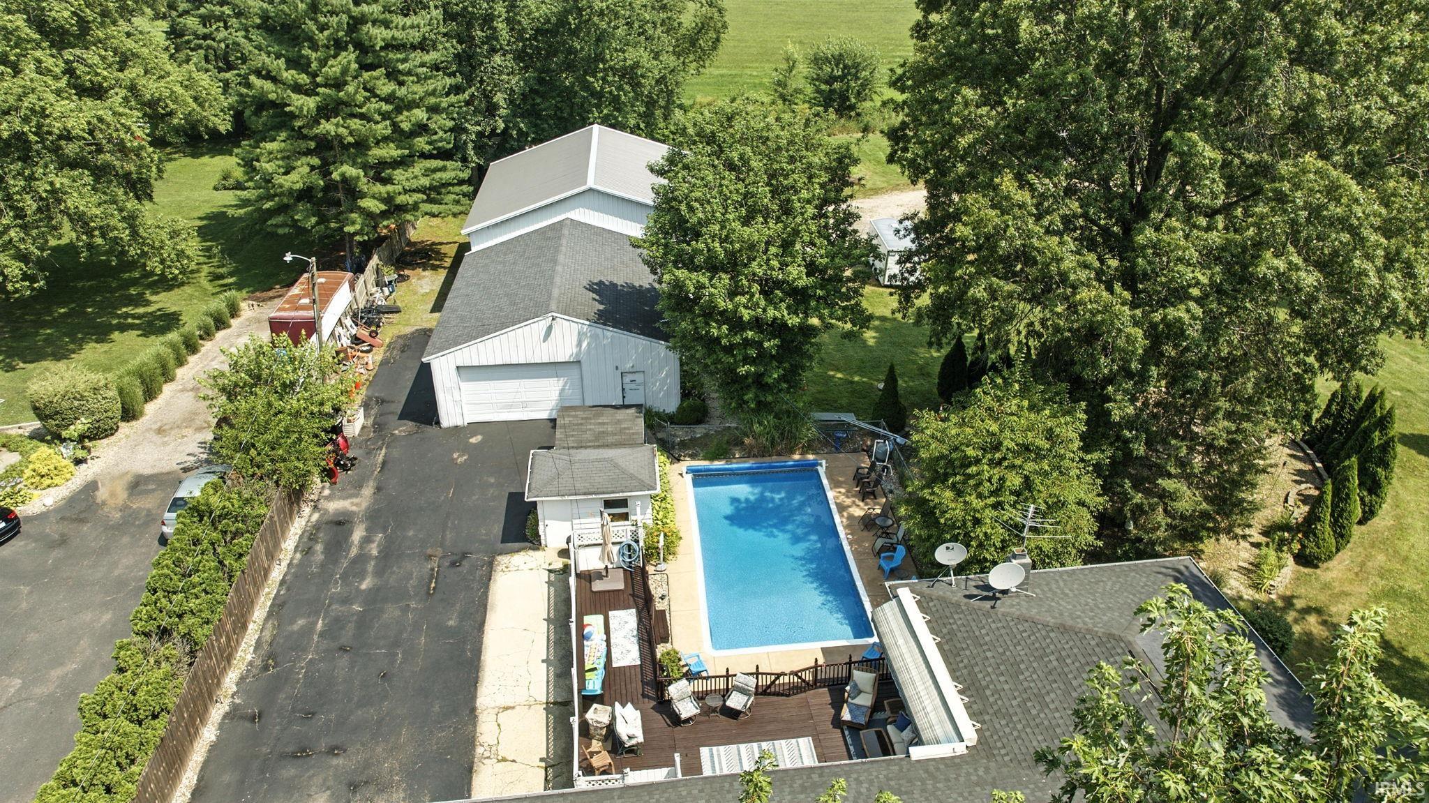 Homes for sale in South Bend, IN | 18875 Madison Rd, South Bend, IN 46614 | MLS# 202528368