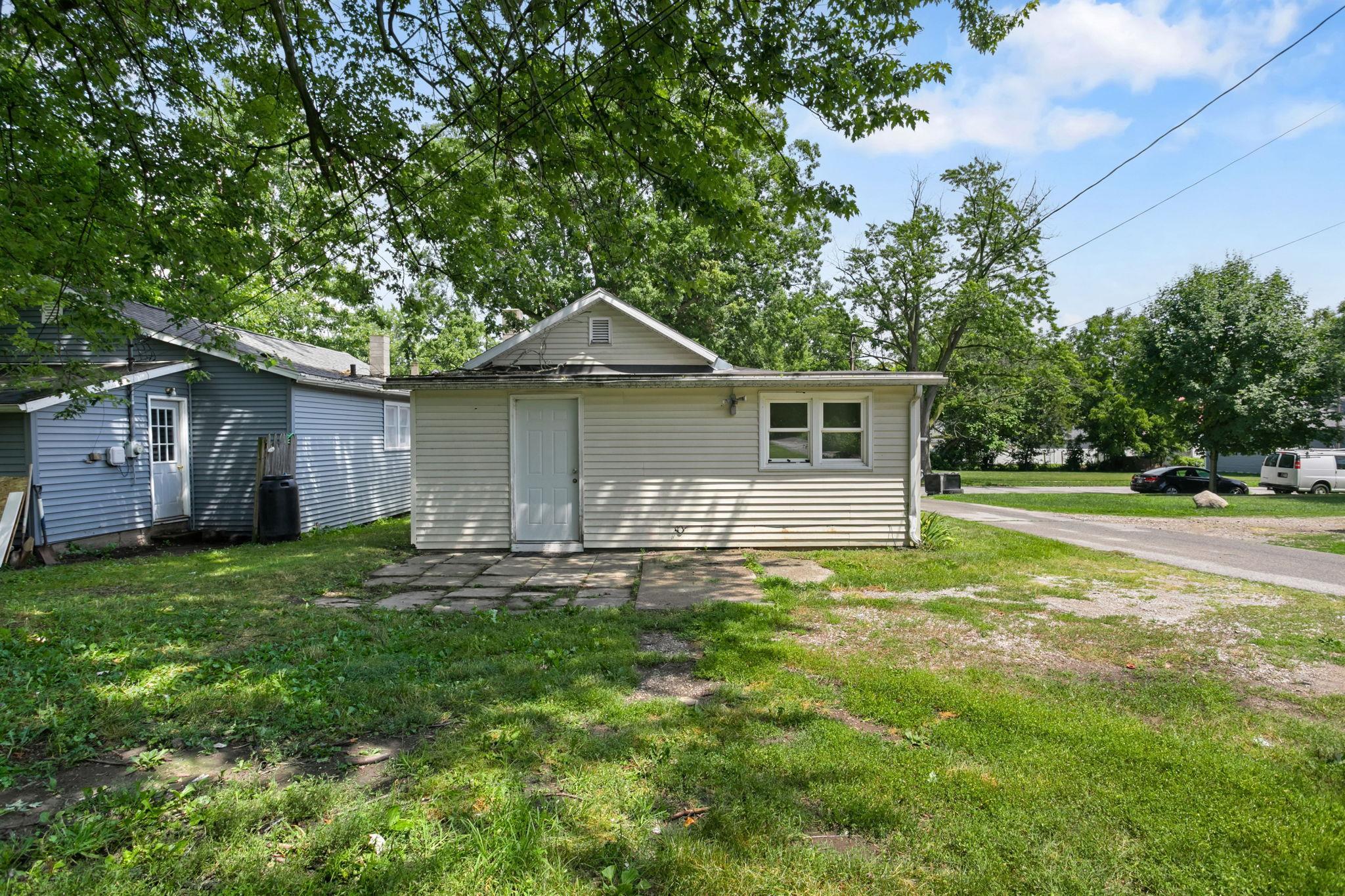 Photo 14 of 413 N 8Th Street