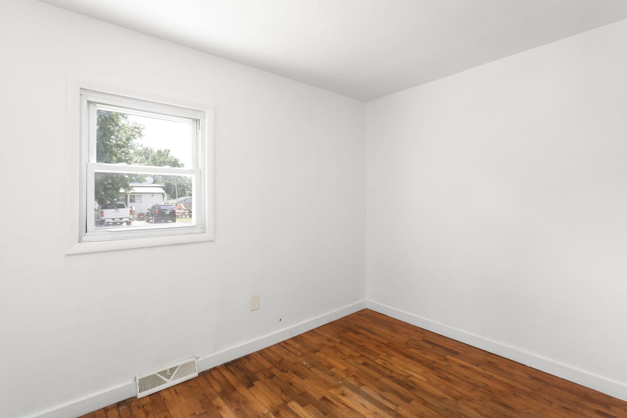 Photo 5 of 413 N 8Th Street