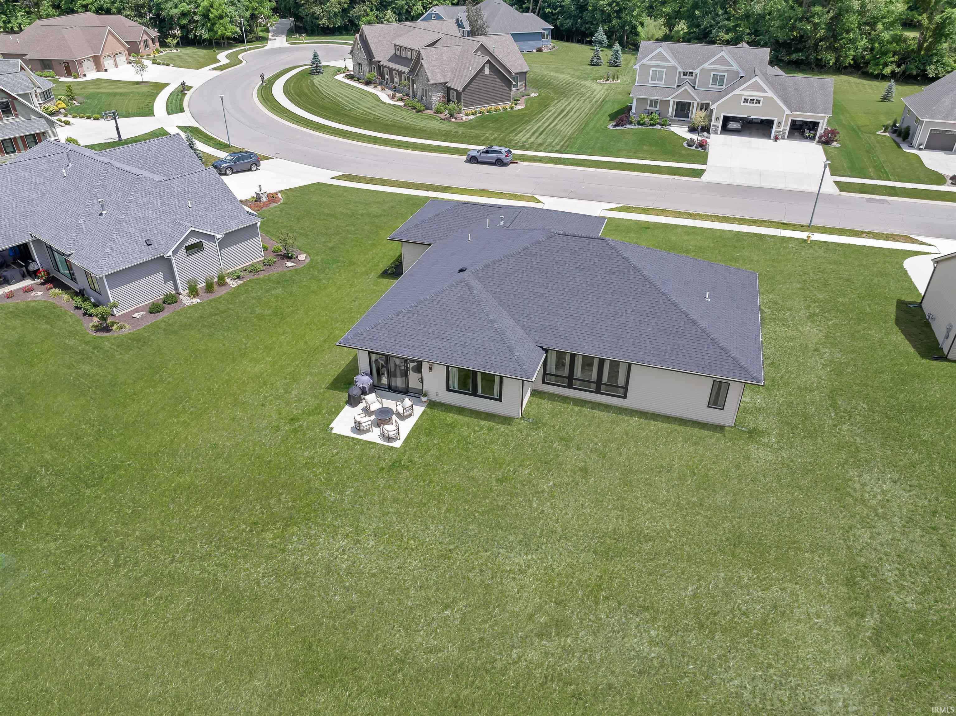 Photo 33 of 2021 Fairway Drive