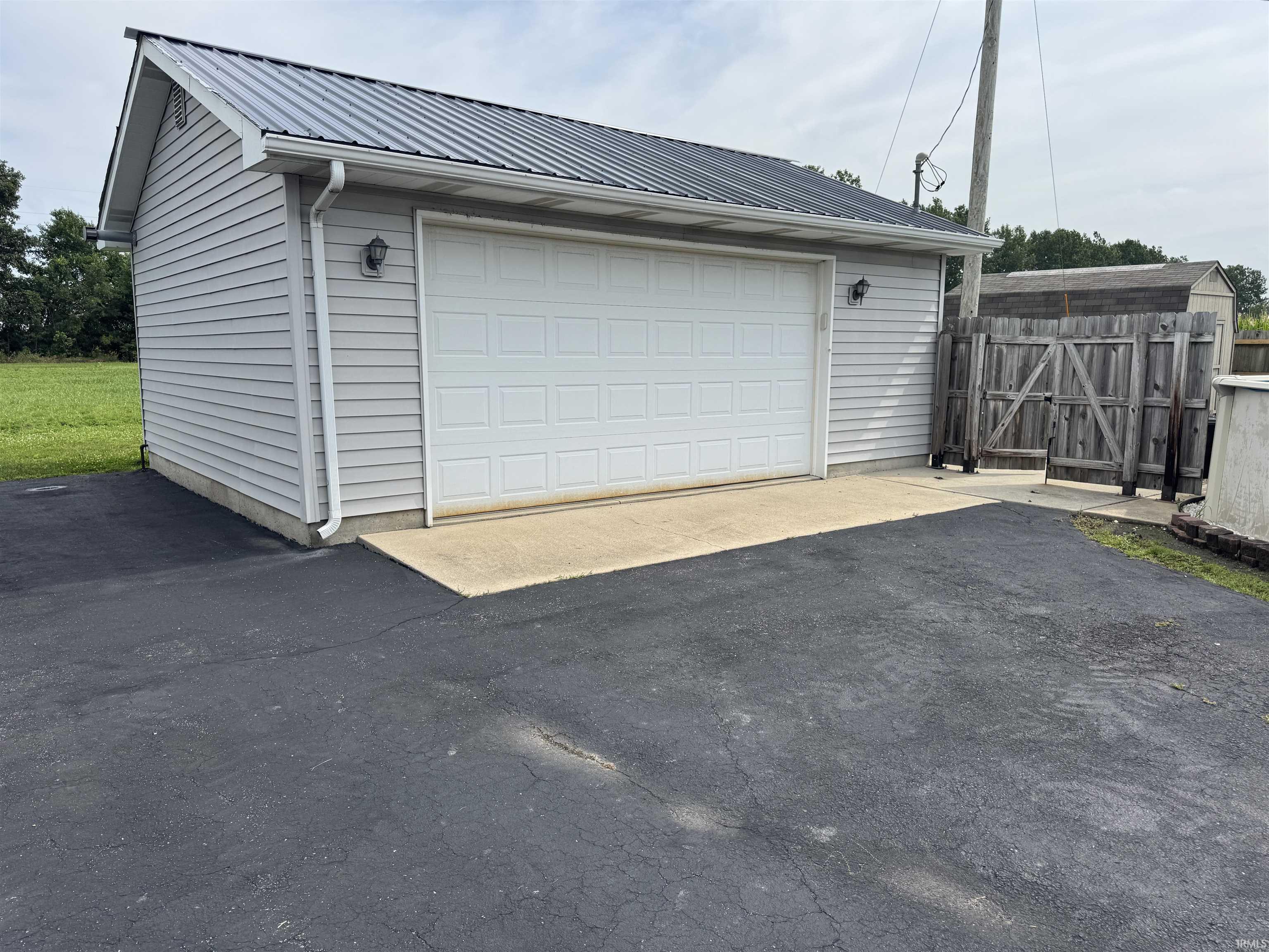 Homes for sale in Decatur, IN | 6757 W Us Hwy 224, Decatur, IN 46733 | MLS# 202528413