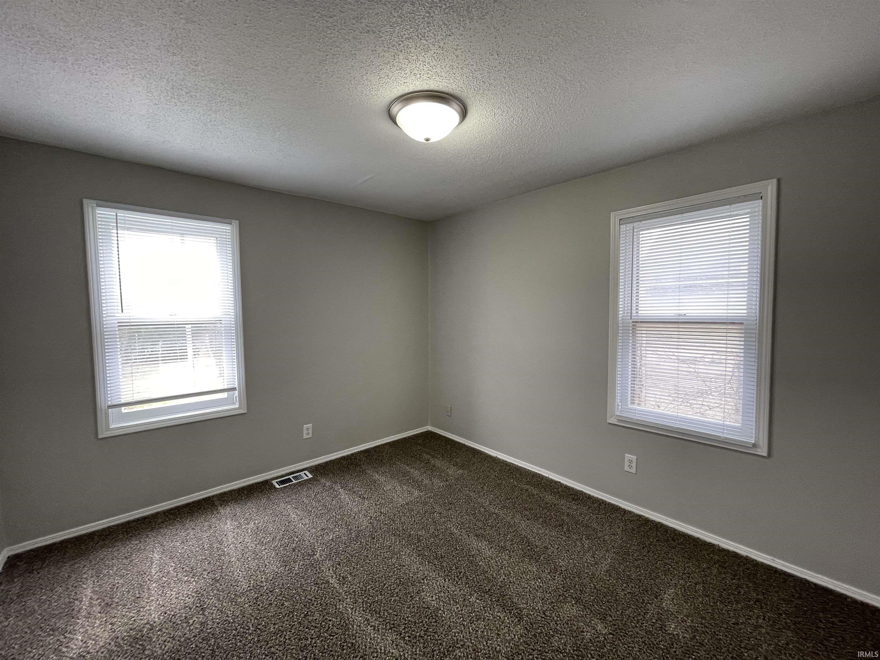 Photo 12 of 819 Eckart Street