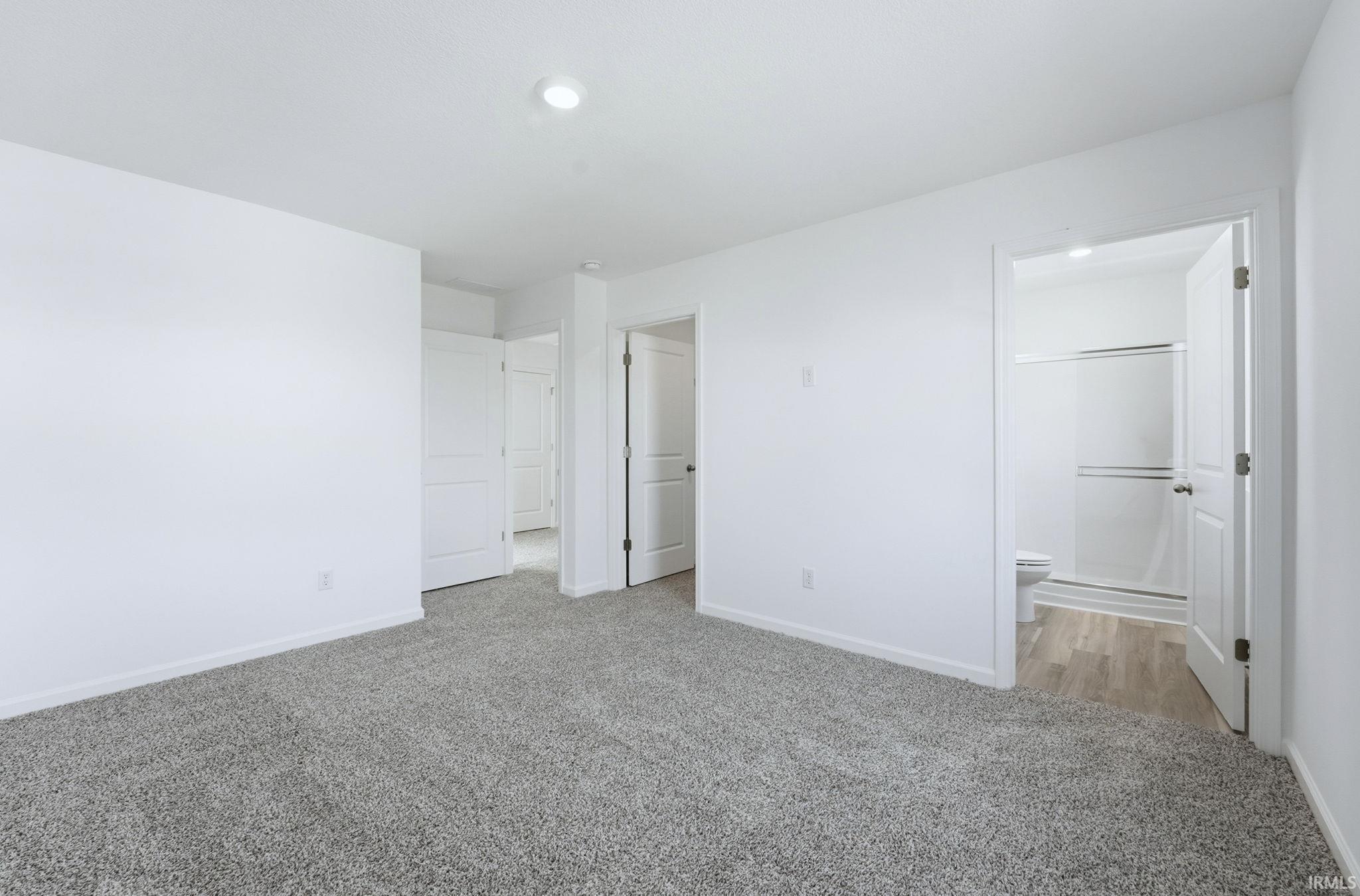 Photo 12 of 5040 Beechmont Lane