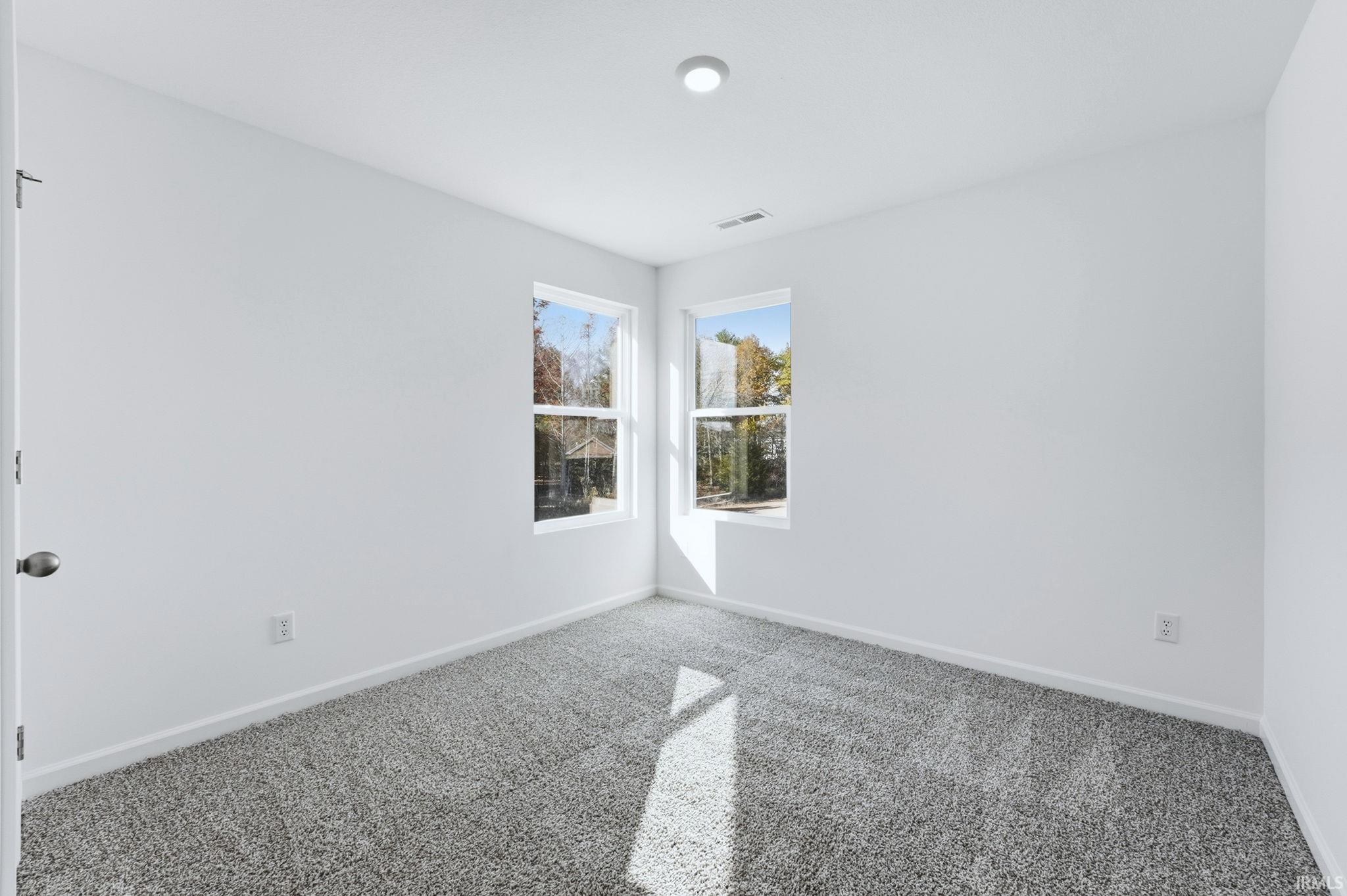 Photo 19 of 5040 Beechmont Lane