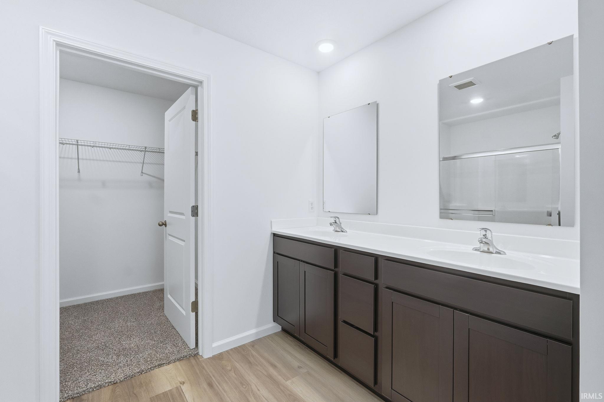 Photo 15 of 5008 Beechmont Lane