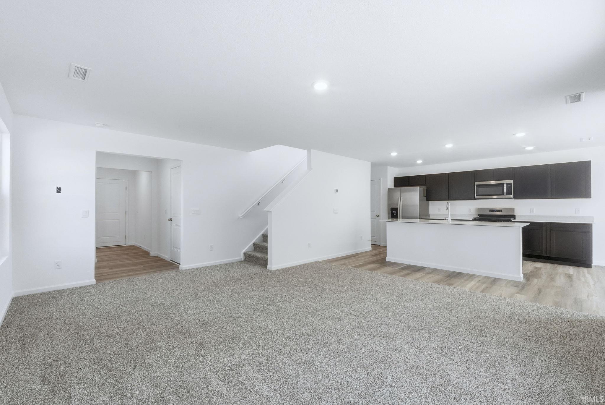 Photo 4 of 5008 Beechmont Lane