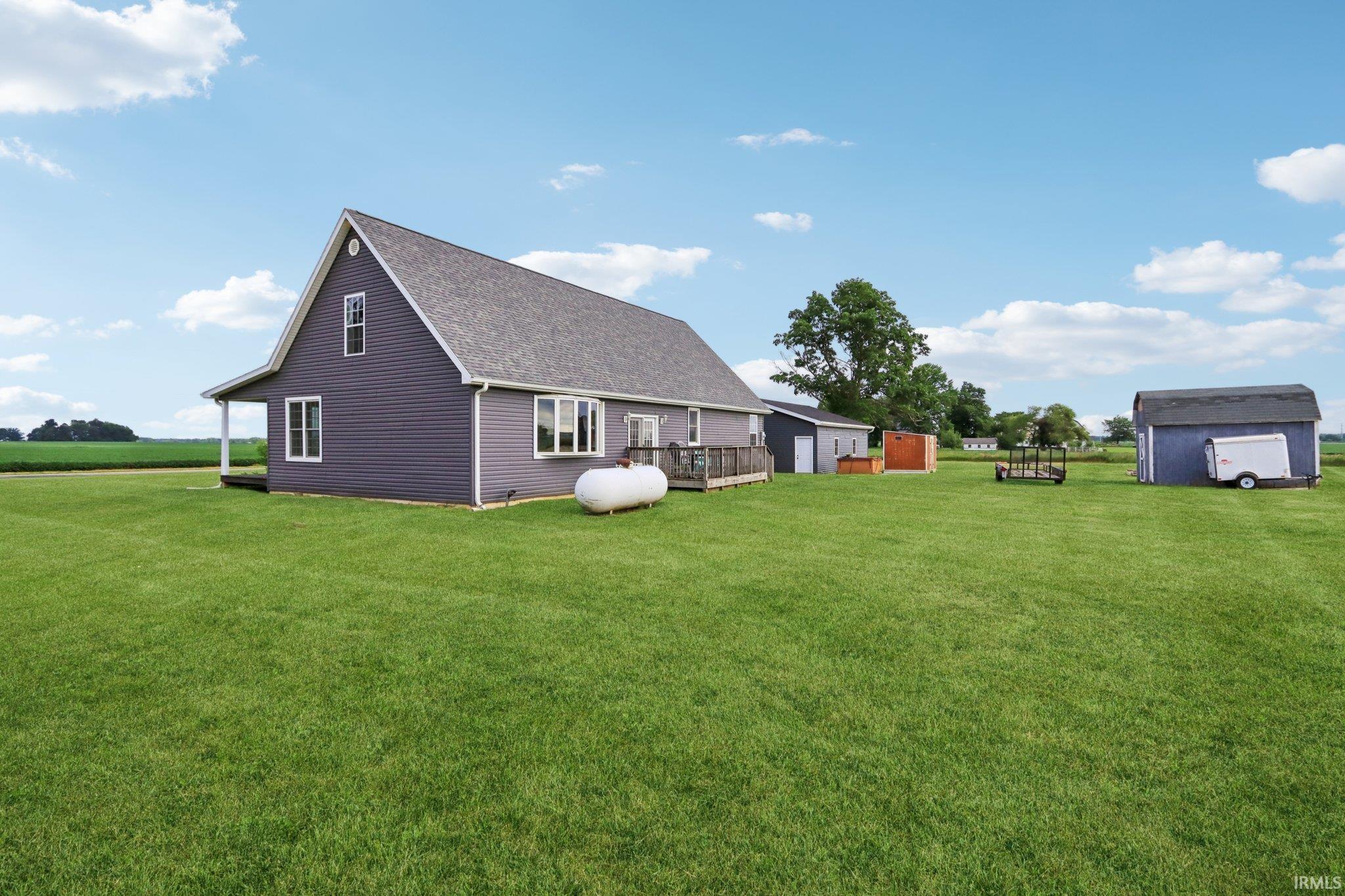 Homes for sale in Jonesboro, IN | 9503 S 600 East Rd, Jonesboro, IN 46938 | MLS# 202528505