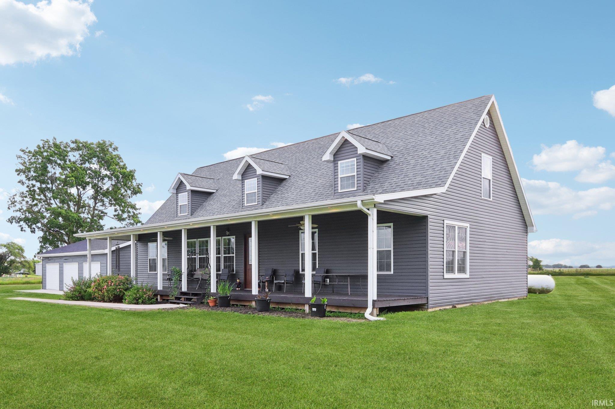 Homes for sale in Jonesboro, IN | 9503 S 600 East Rd, Jonesboro, IN 46938 | MLS# 202528505