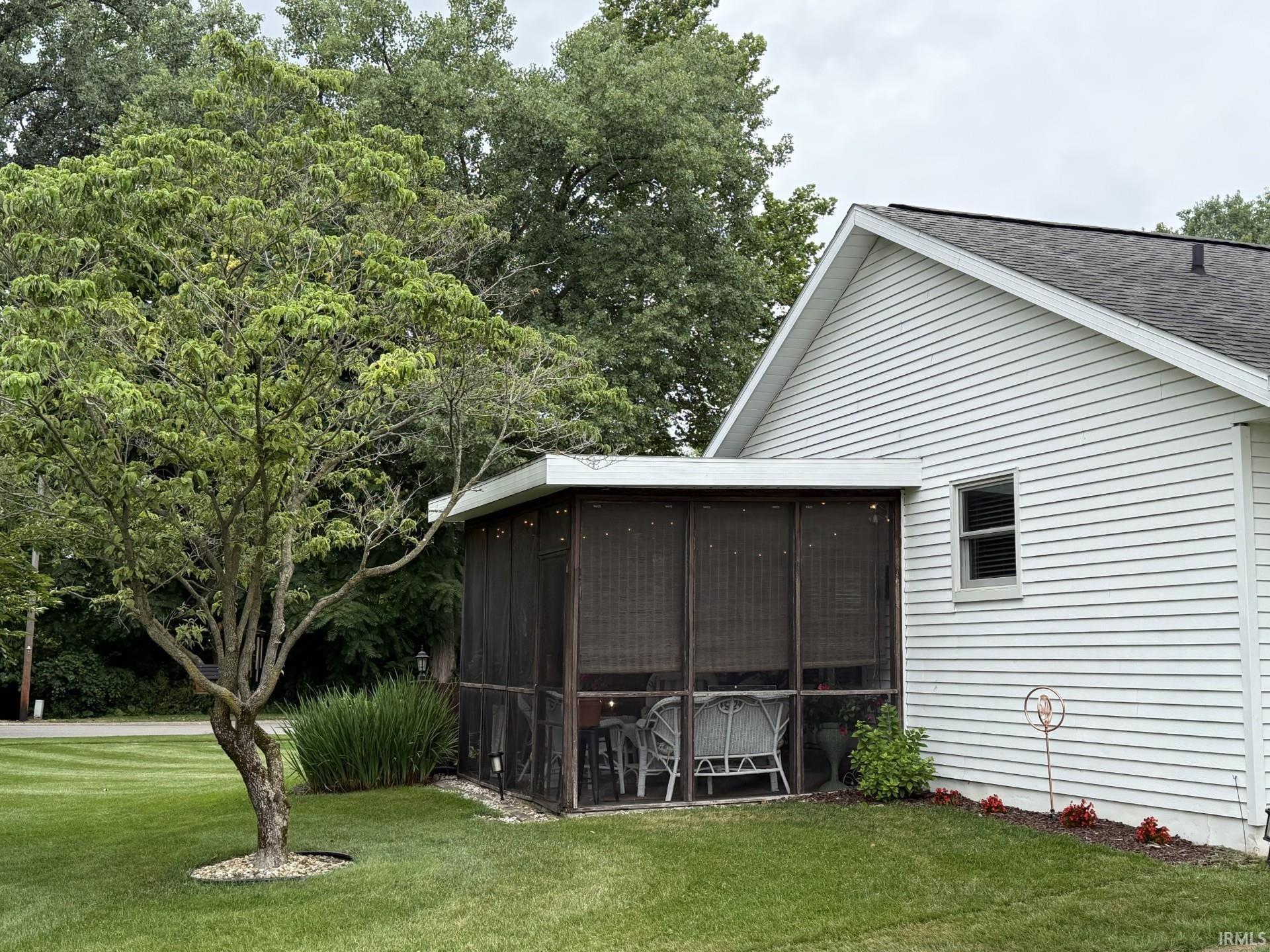 Photo 7 of 1708 N Bay Drive