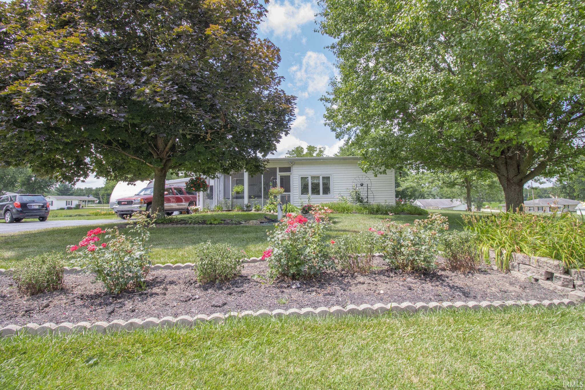 Homes for sale in Winchester, IN | 1492 S Old Hwy 27, Winchester, IN 47394 | MLS# 202528610