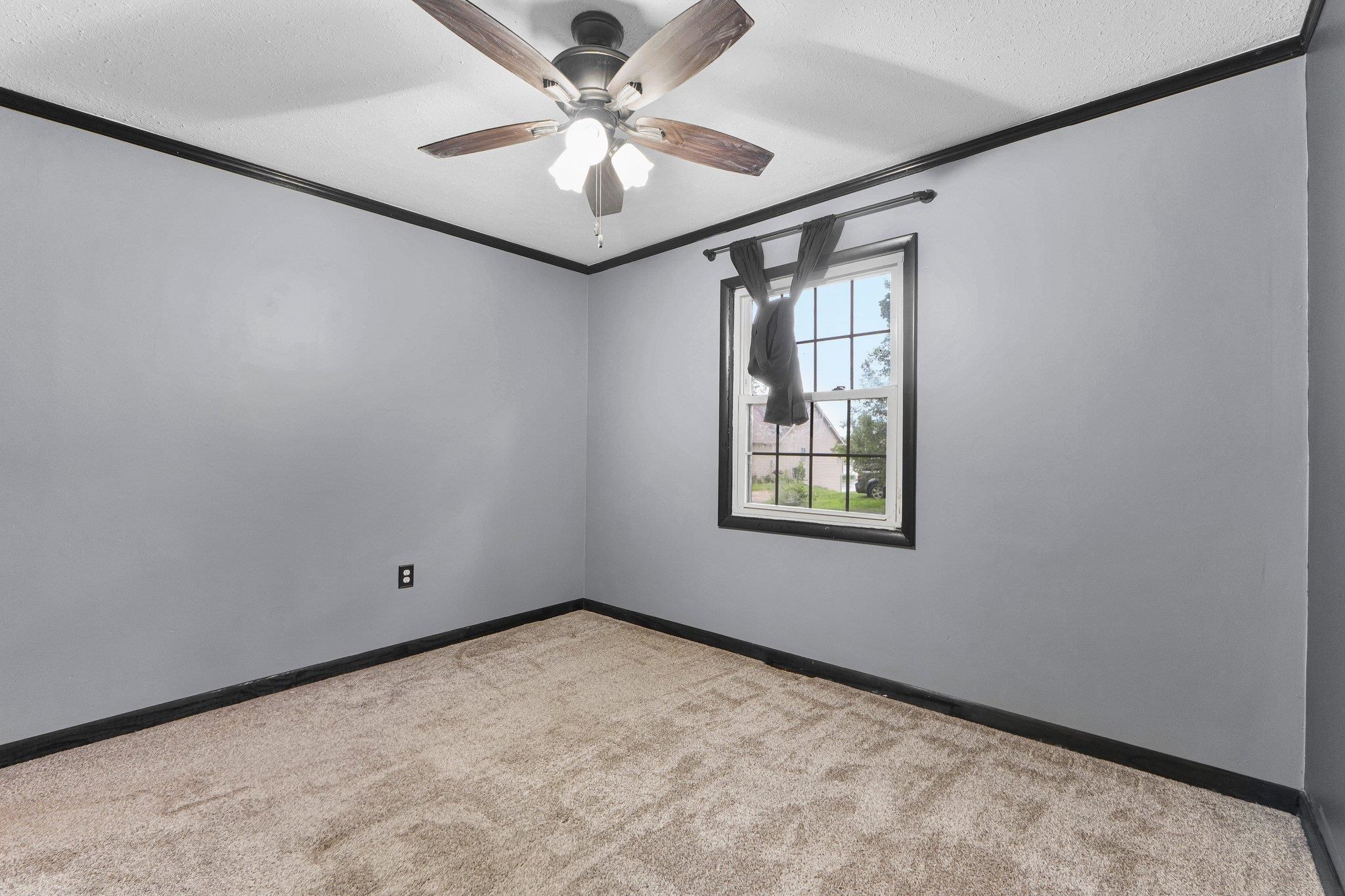 Photo 25 of 11599 E 605 N