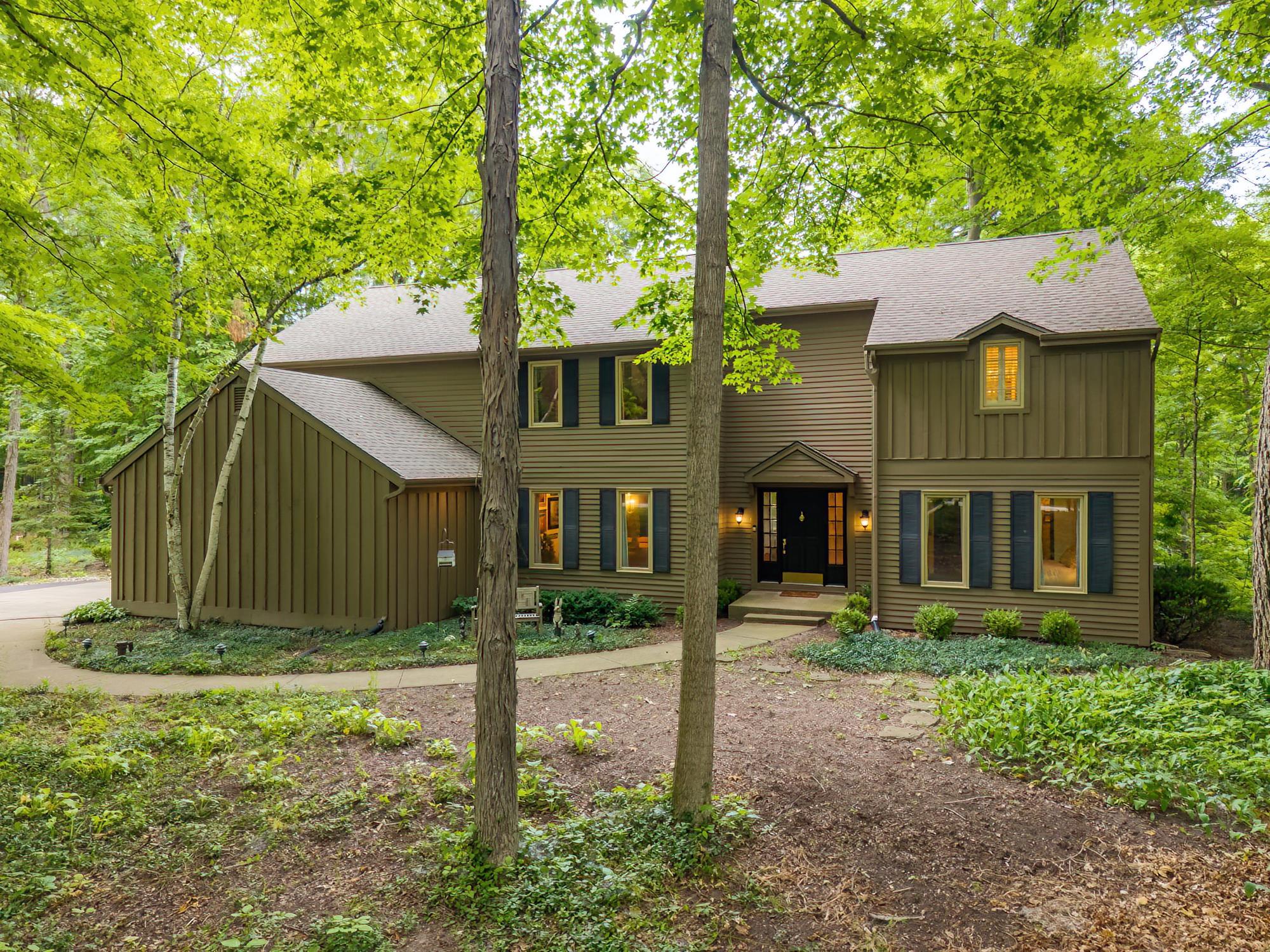Photo 0 of 15520 Woodbrook Trail