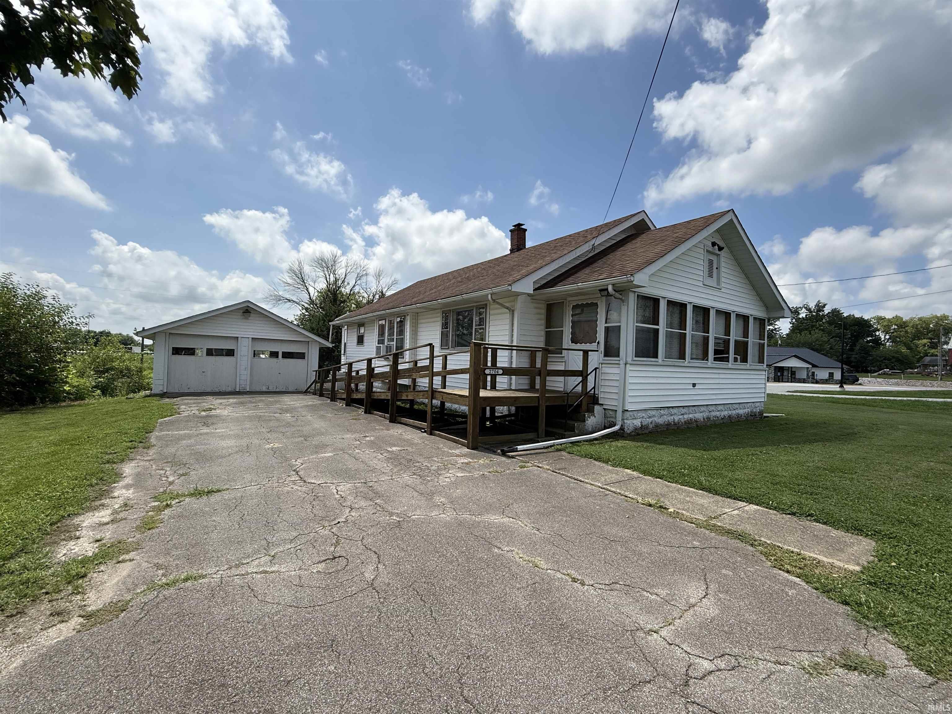 Homes for sale in Lawrenceville, IL | 2704 W Haven Rd, Lawrenceville, IL 62439 | MLS# 202528861