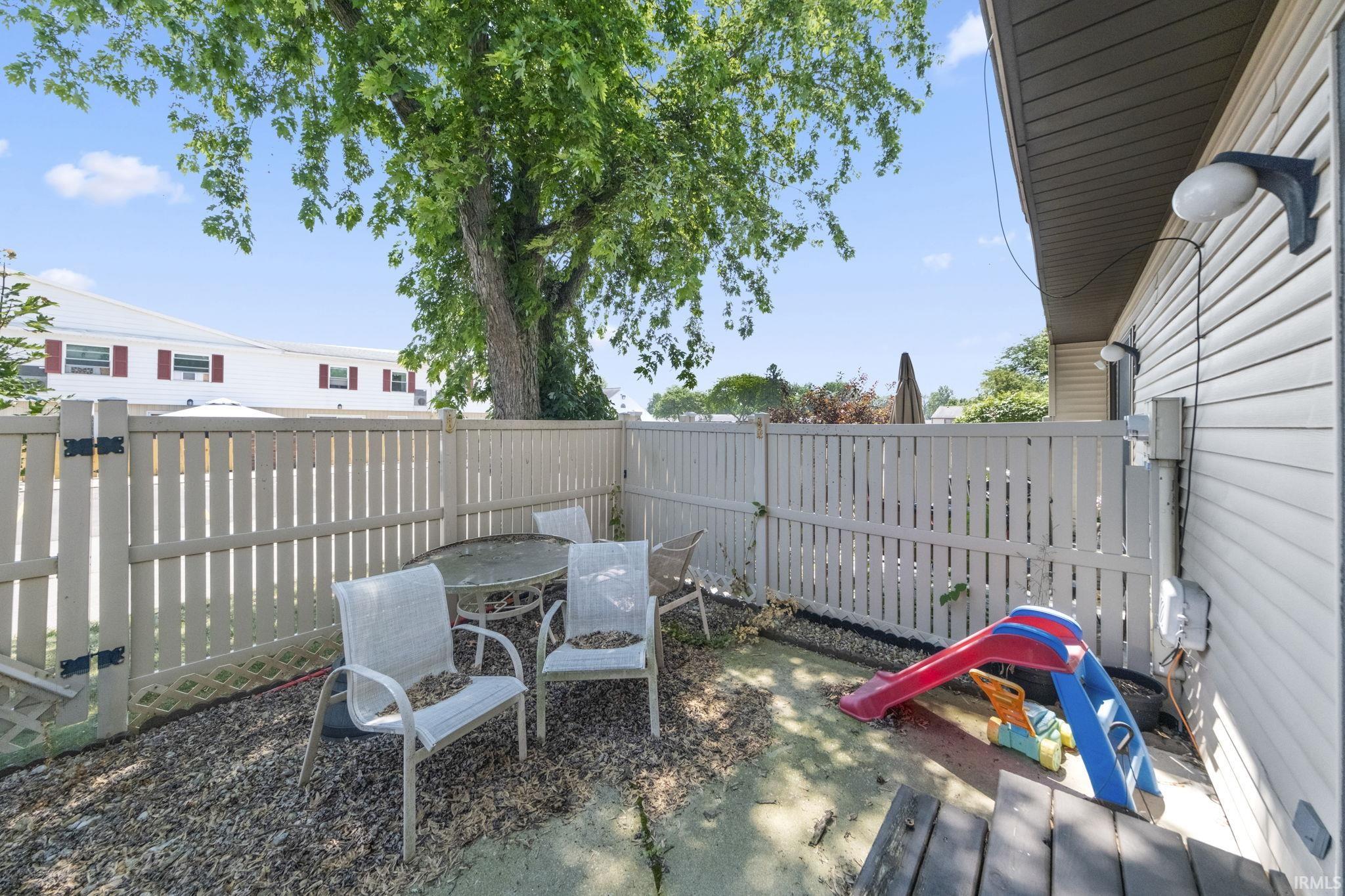 Photo 30 of 2127 Bayside Court