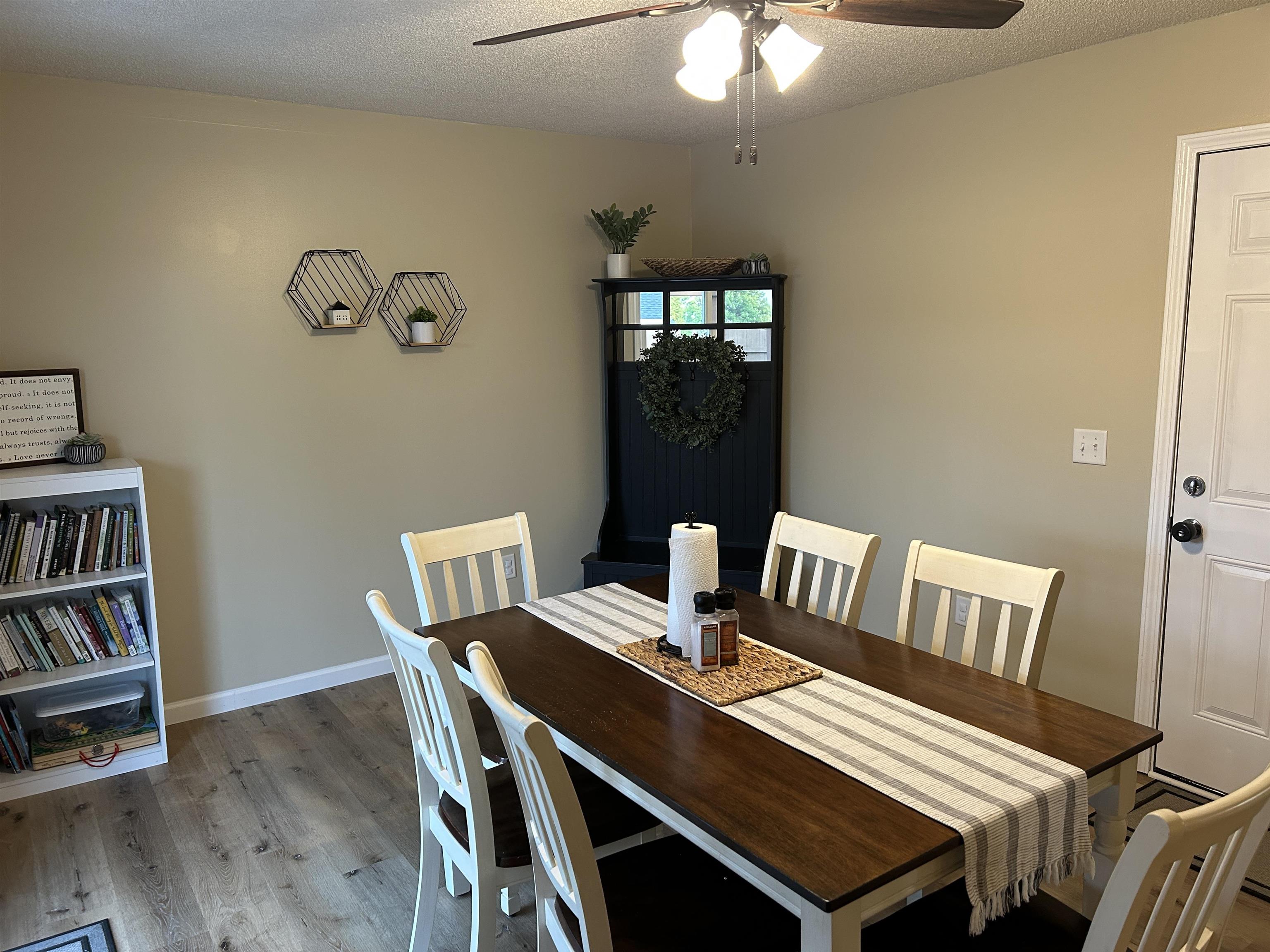 Photo 6 of 15003 Hedgebrook Drive
