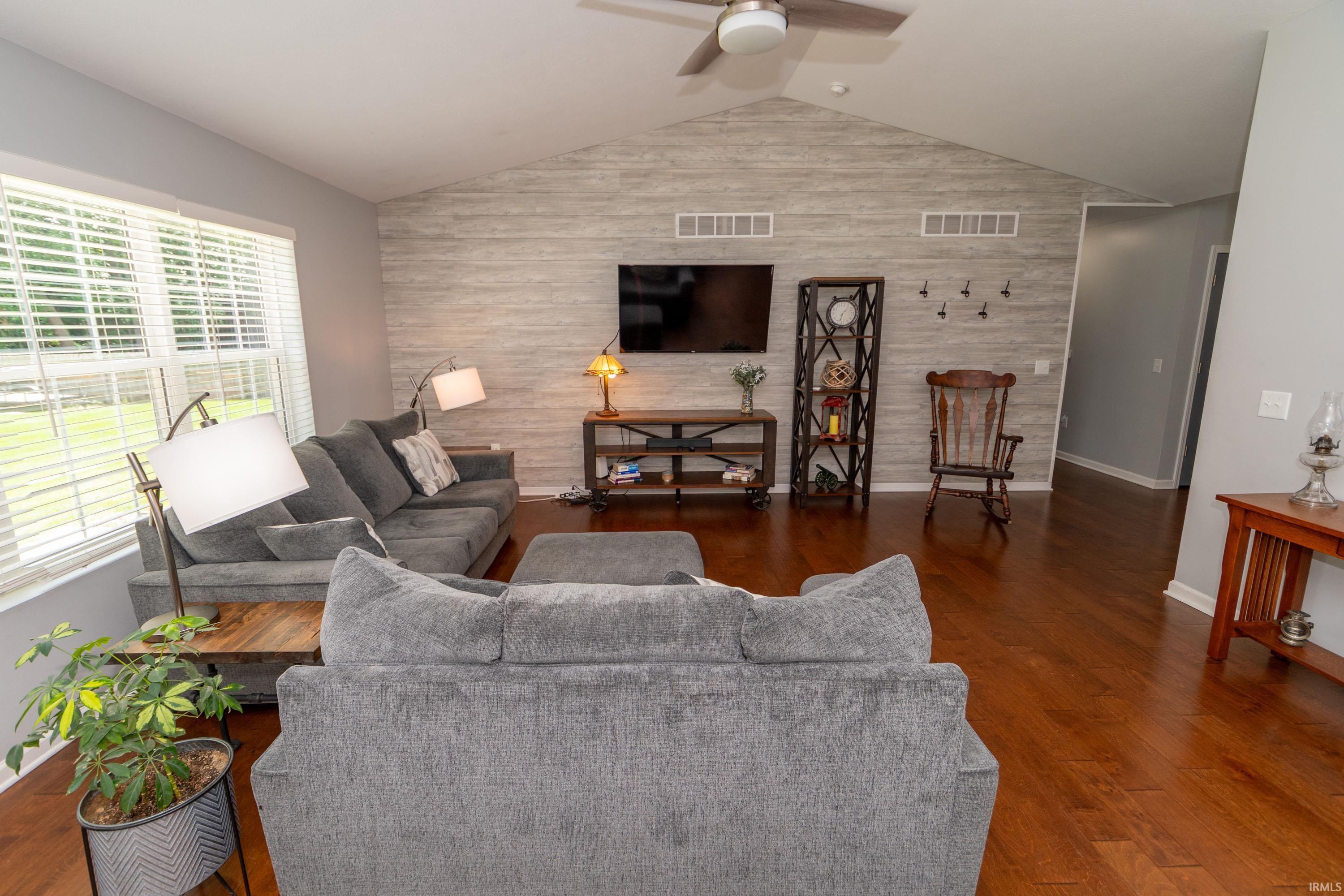 Photo 10 of 57716 Amber Valley Drive