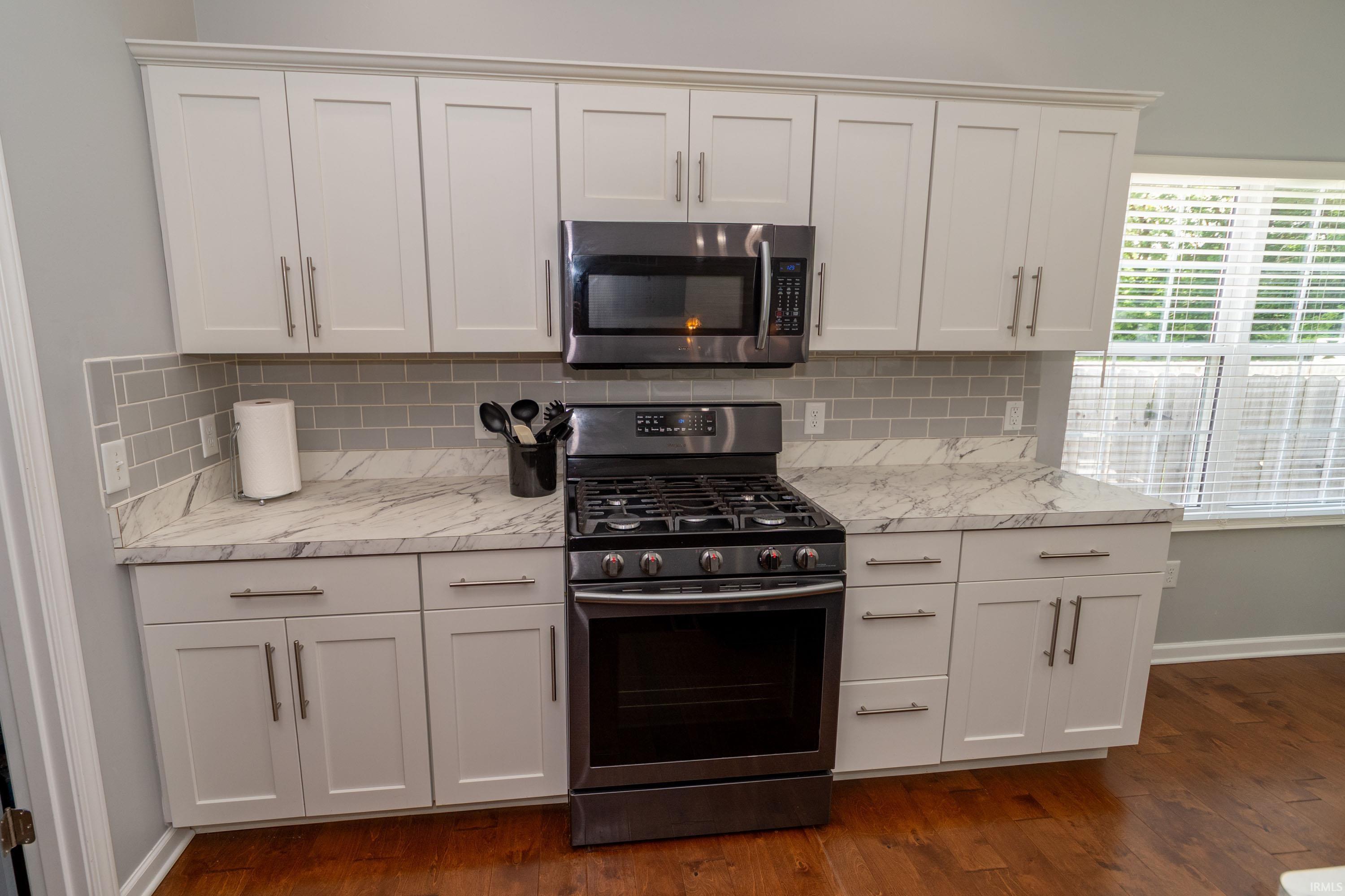 Photo 12 of 57716 Amber Valley Drive