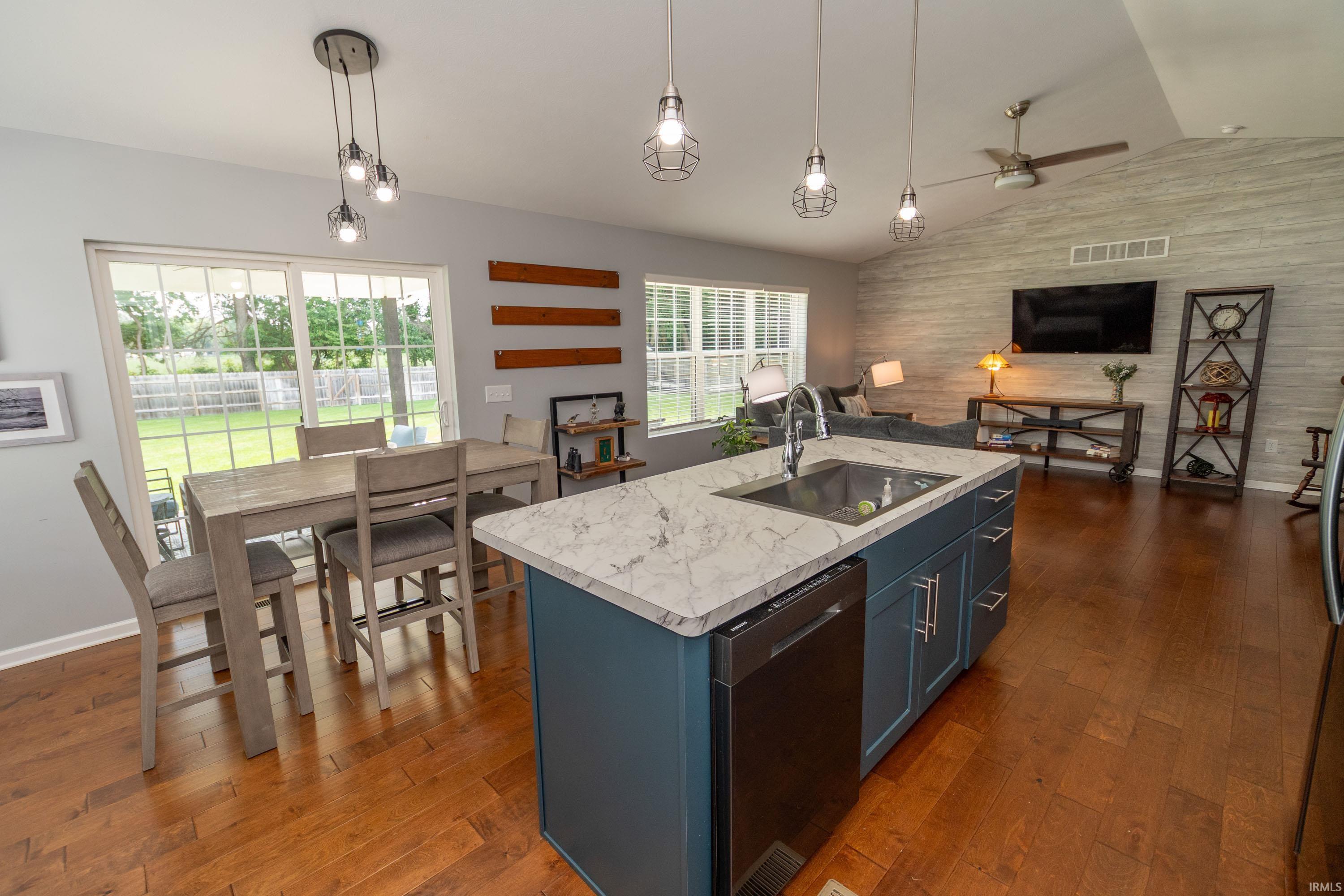 Photo 6 of 57716 Amber Valley Drive
