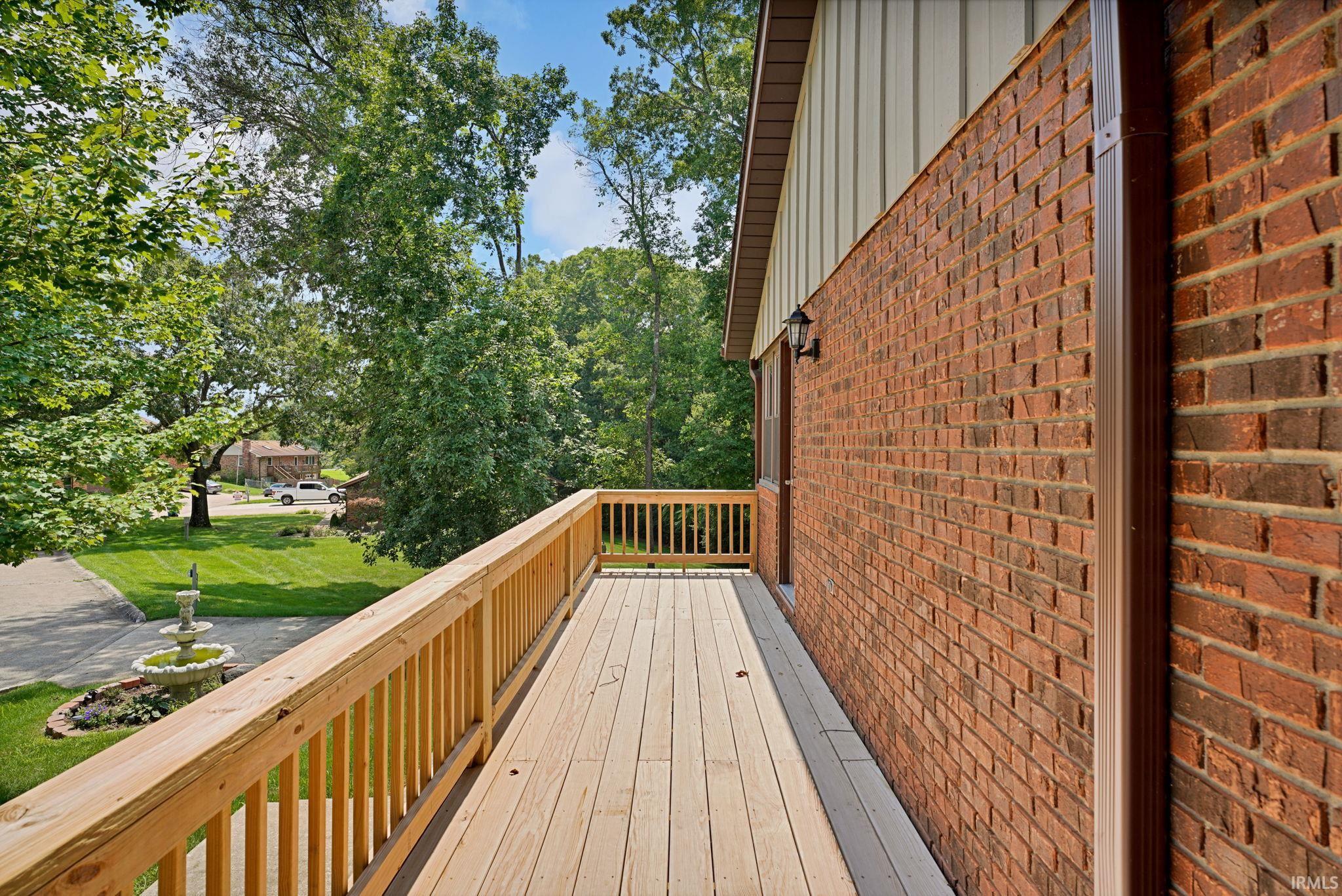 Homes for sale in Bedford, IN | 500 Greentree Dr #11, Bedford, IN 47421 | MLS# 202529048