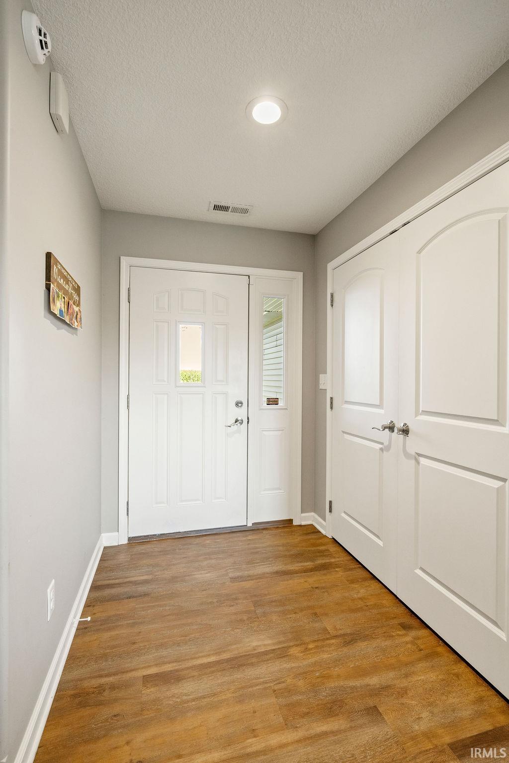 Photo 3 of 4643 N St Rd 13
