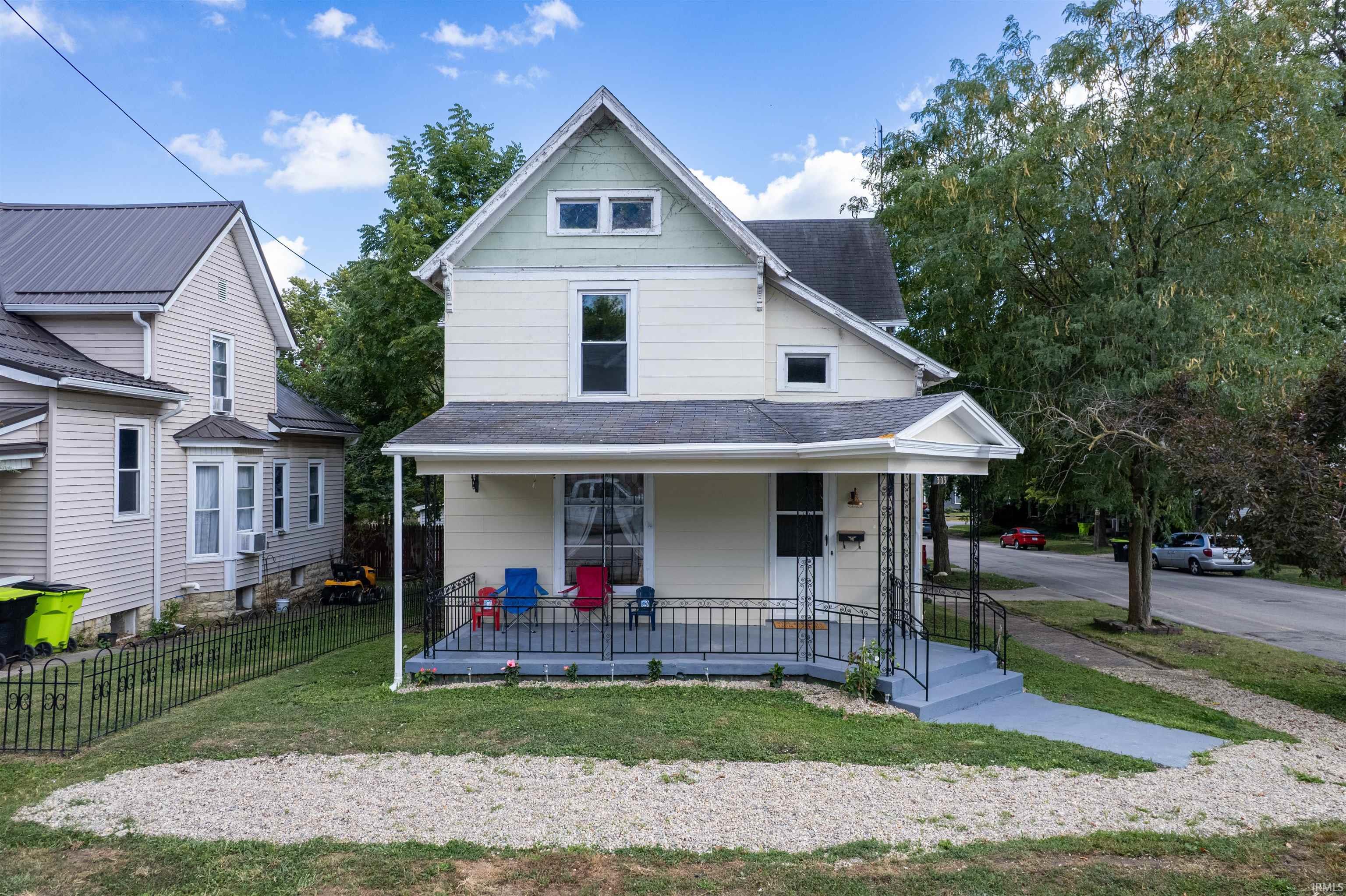 Homes for sale in Huntington, IN | 303 E Tipton St, Huntington, IN 46750 | MLS# 202529148