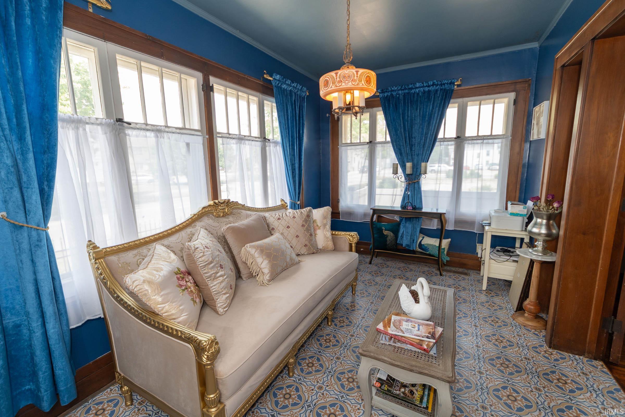 Photo 10 of 315 W Lexington Avenue