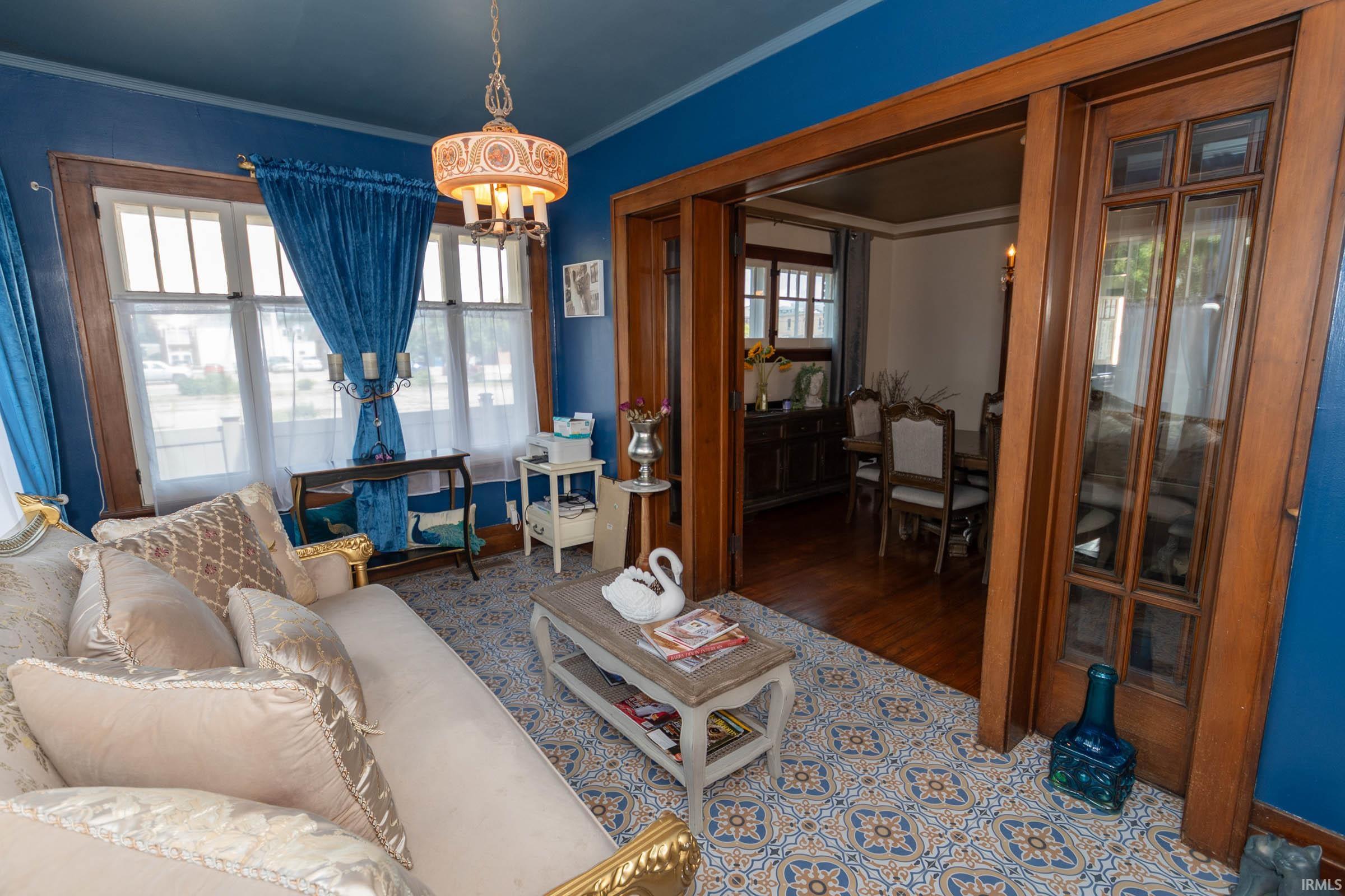 Photo 11 of 315 W Lexington Avenue