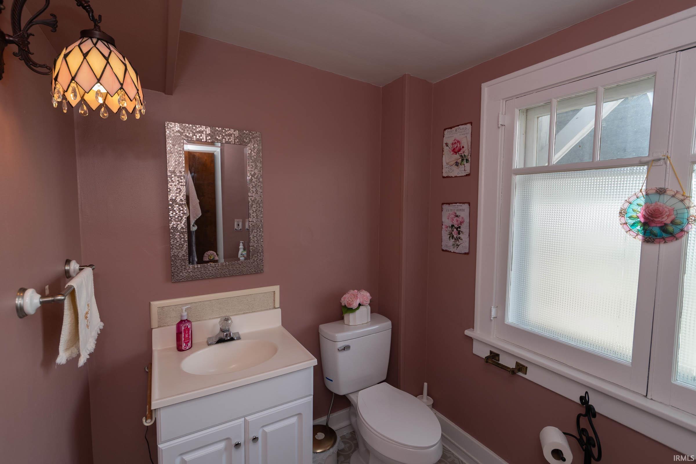 Photo 19 of 315 W Lexington Avenue