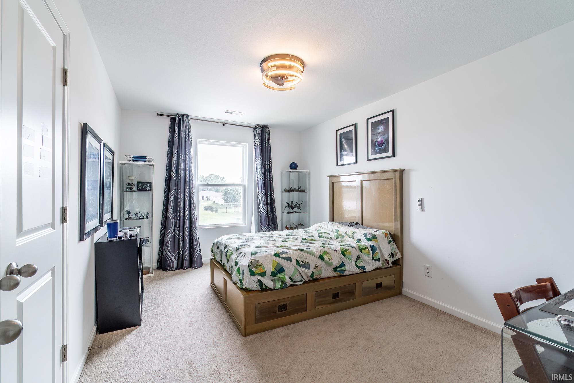 Photo 11 of 483 Brittania Drive
