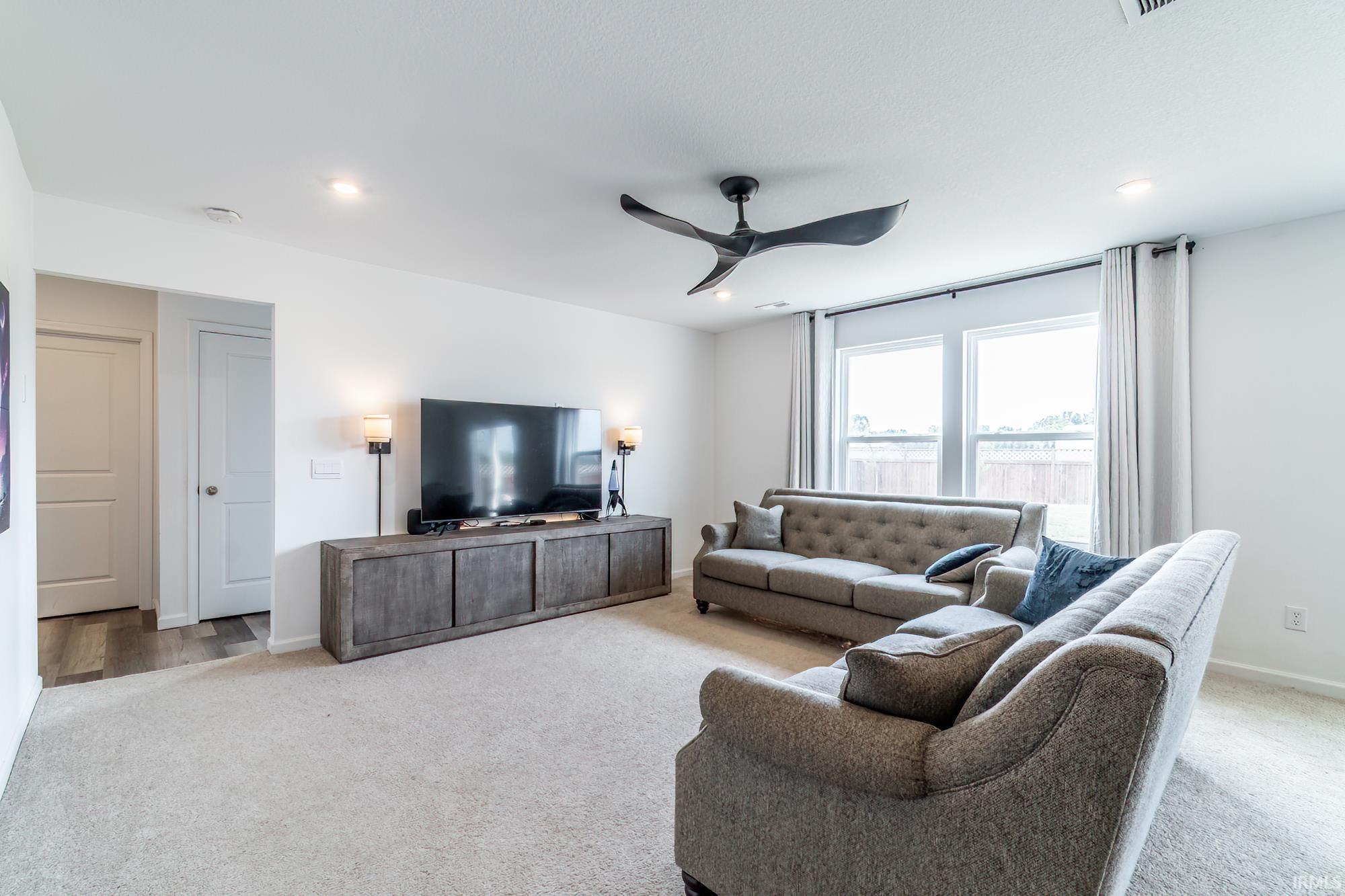 Photo 2 of 483 Brittania Drive