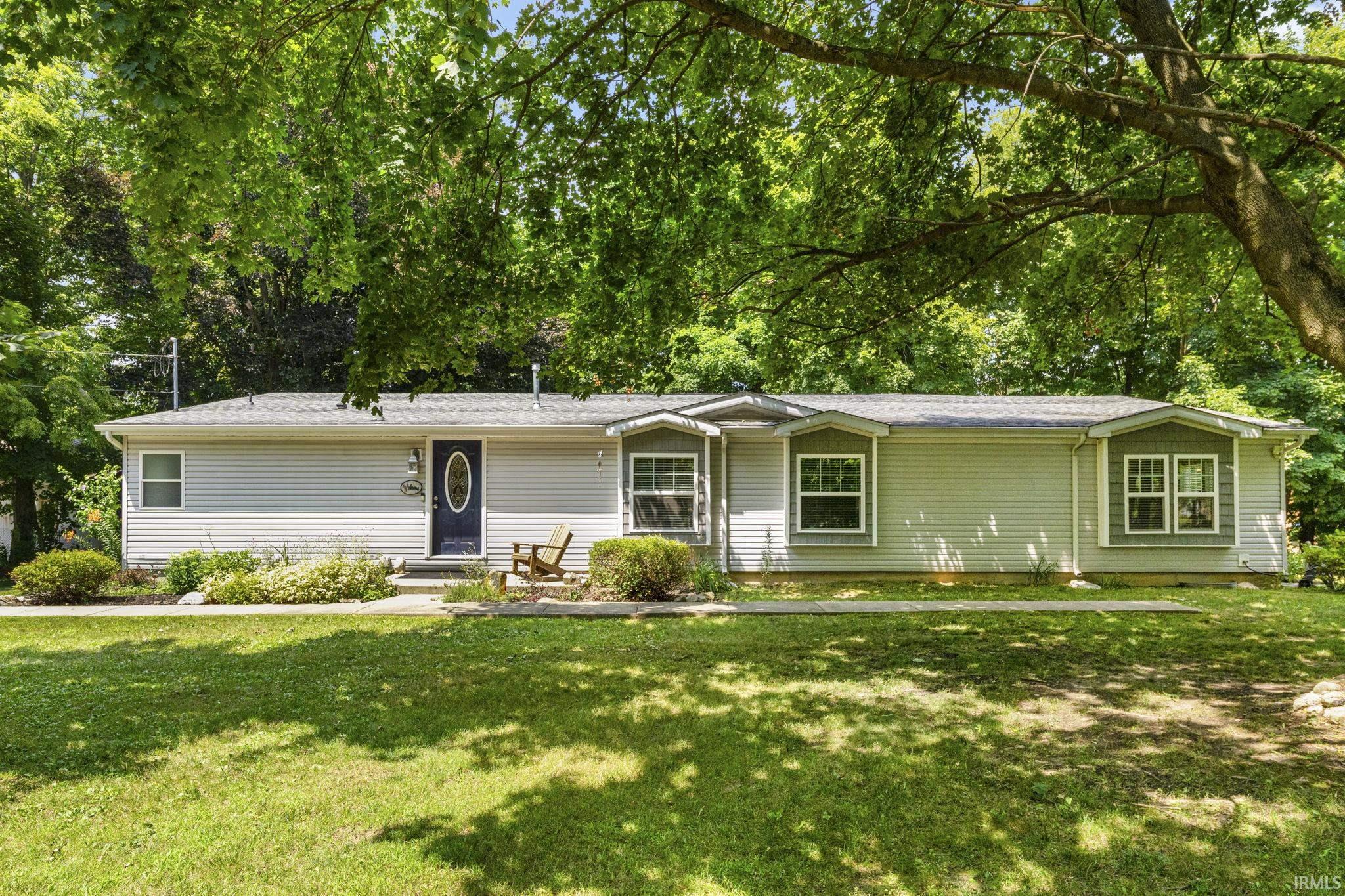 Homes for sale in Bristol, IN | 634 E Elkhart St, Bristol, IN 46507 | MLS# 202529224