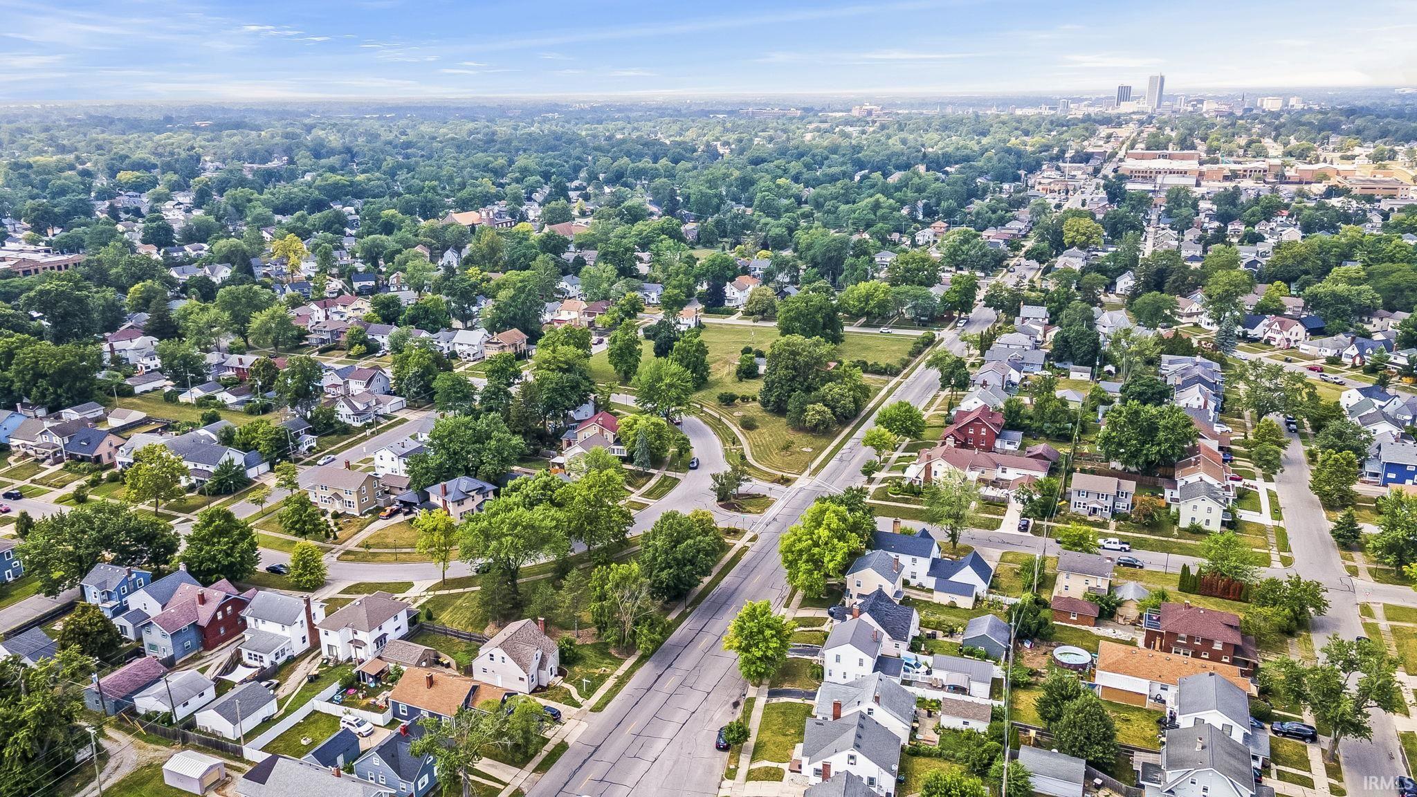 Photo 5 of 4522 S Calhoun Street