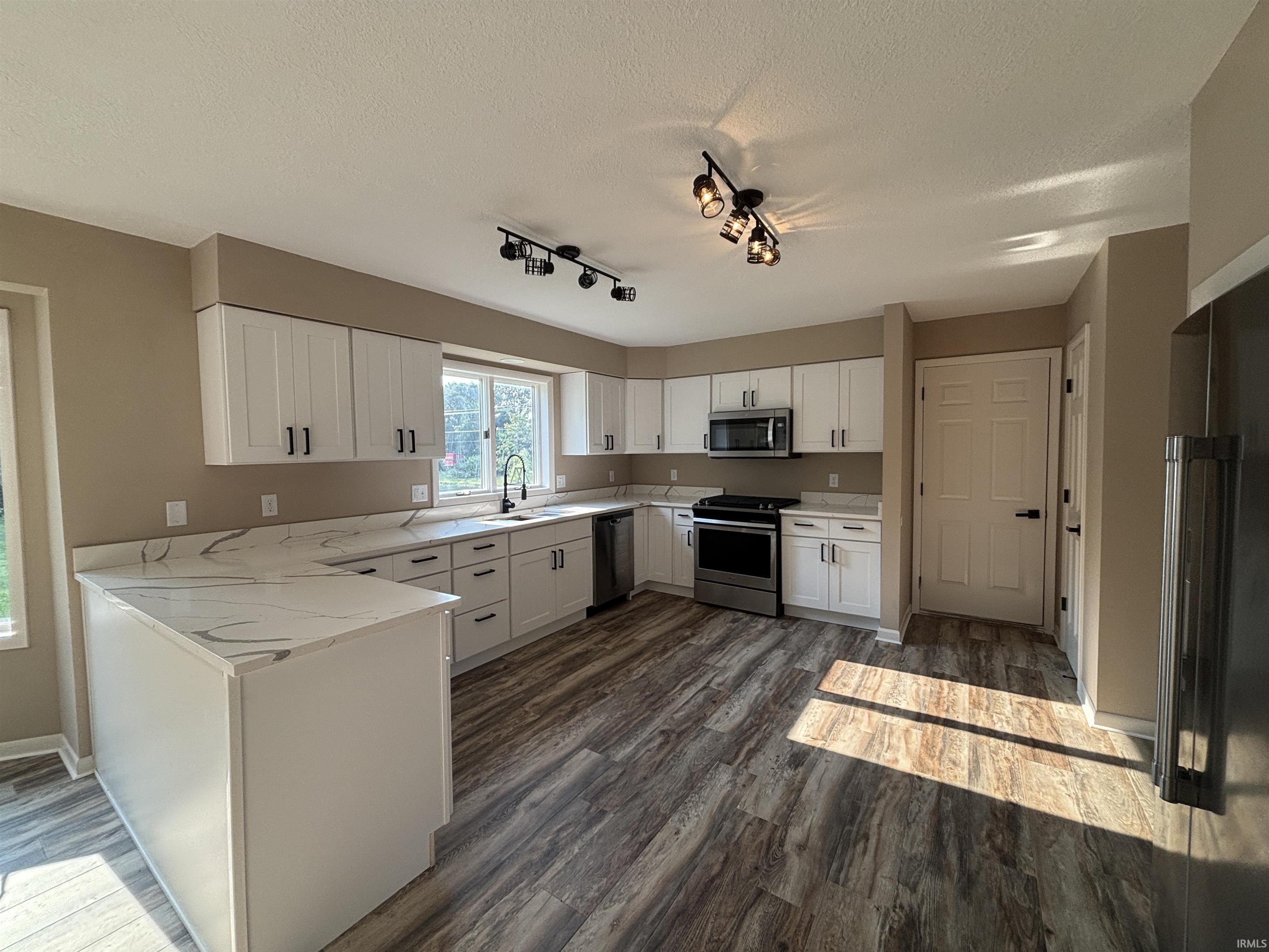 Photo 8 of 2617 Covington Woods Boulevard