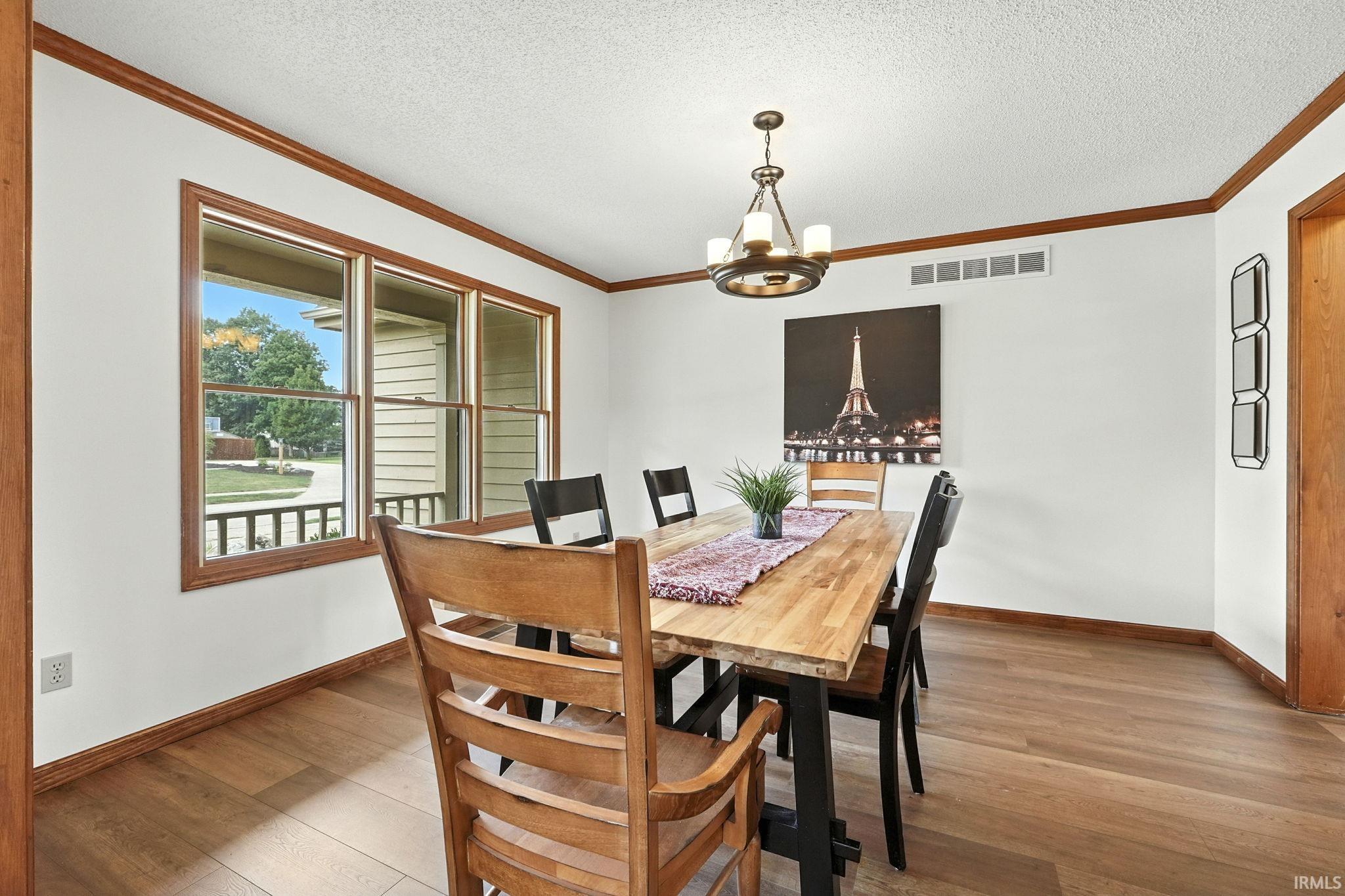 Photo 3 of 10832 Lone Eagle Way