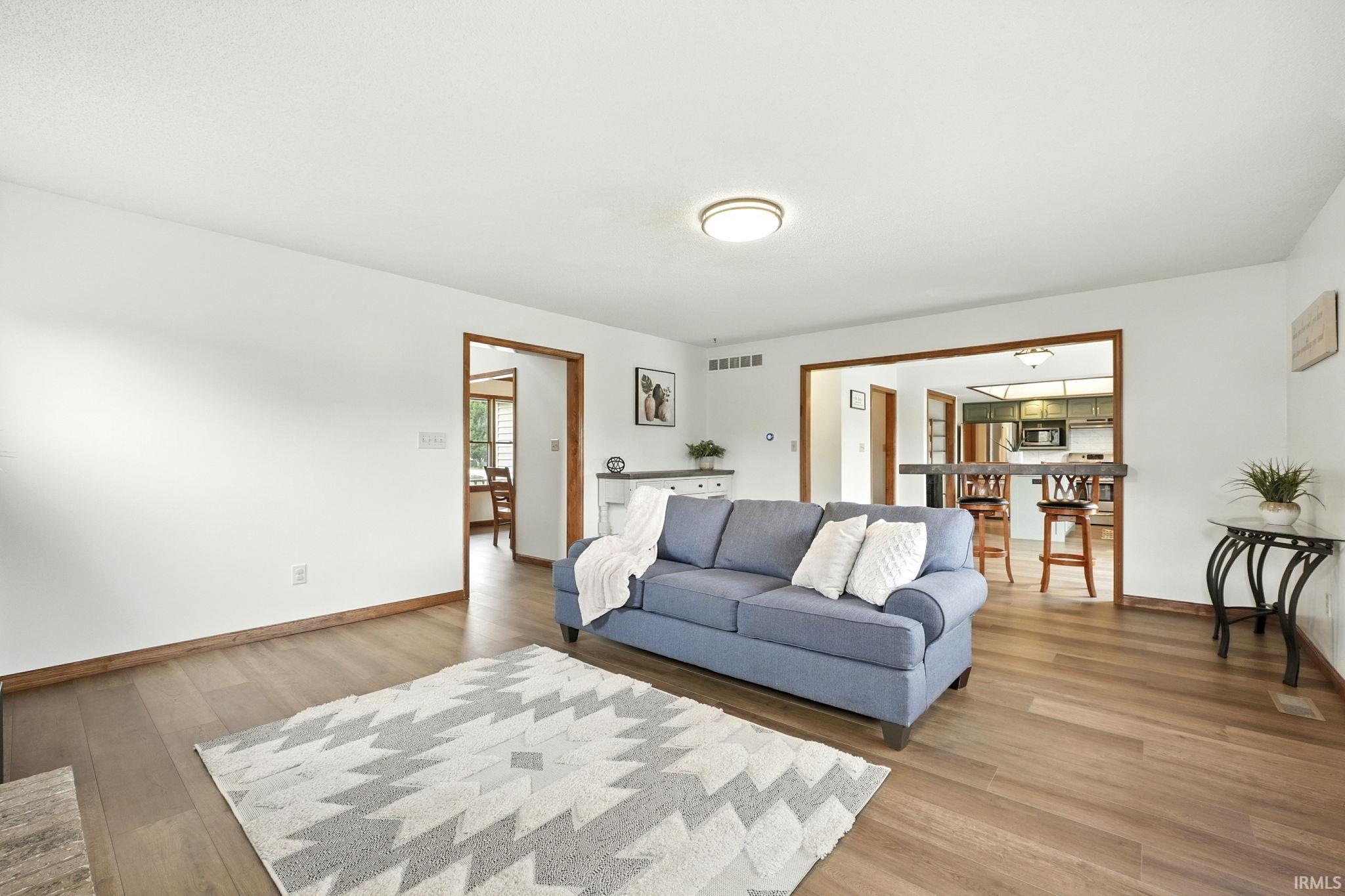 Photo 4 of 10832 Lone Eagle Way