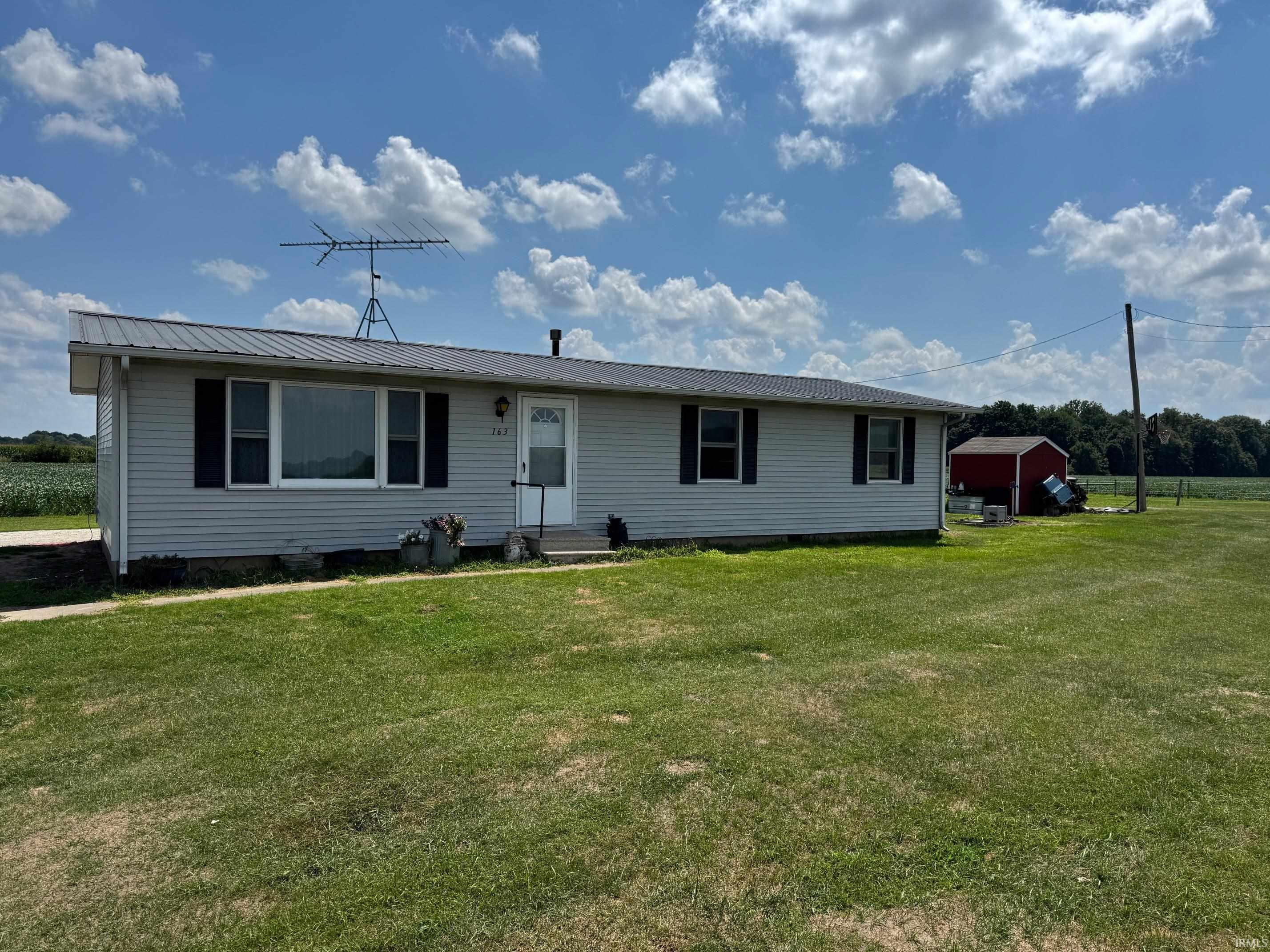 Homes for sale in Rochester, IN | 163 S 650 East, Rochester, IN 46975 | MLS# 202529292