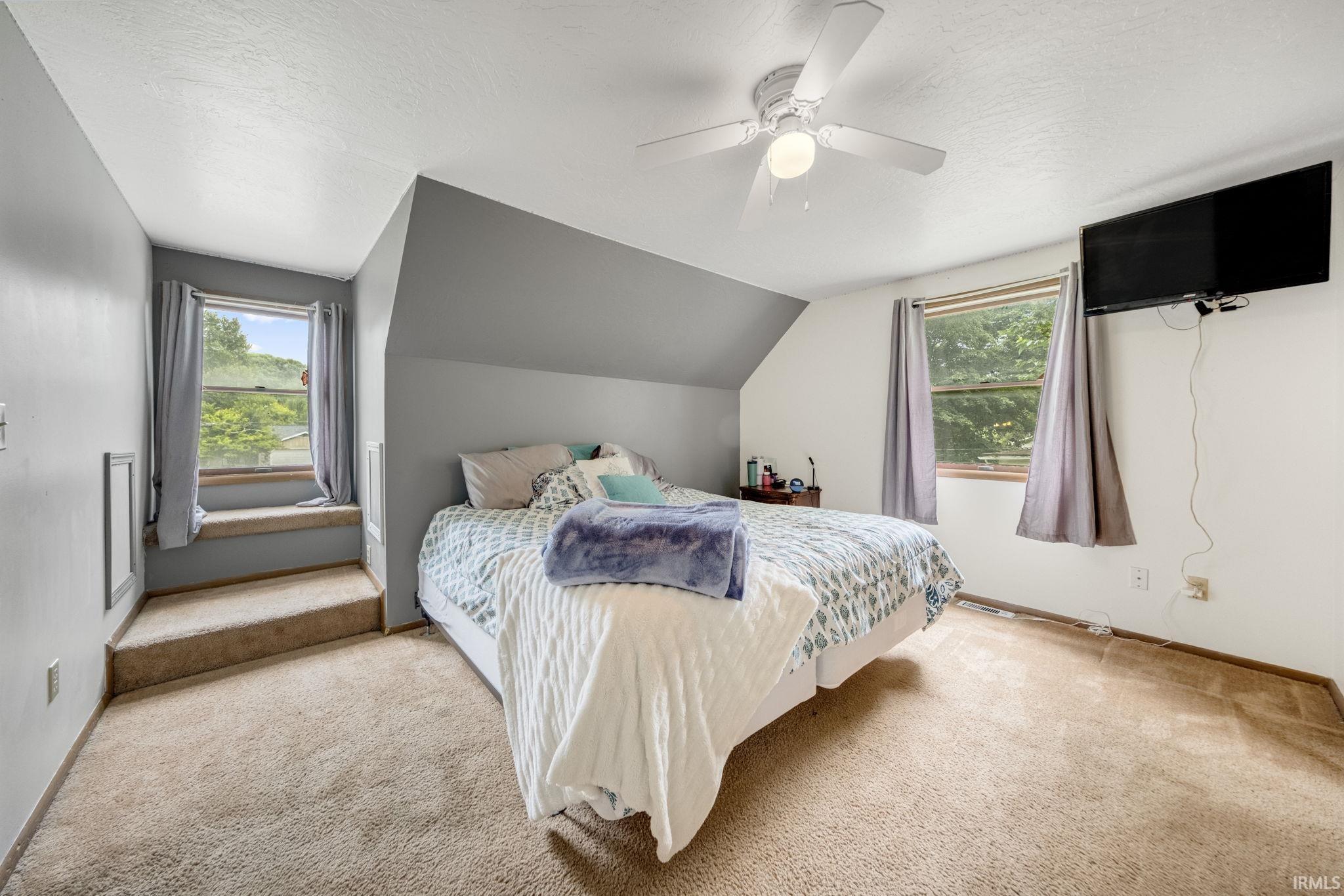 Photo 18 of 405 Inwood Drive