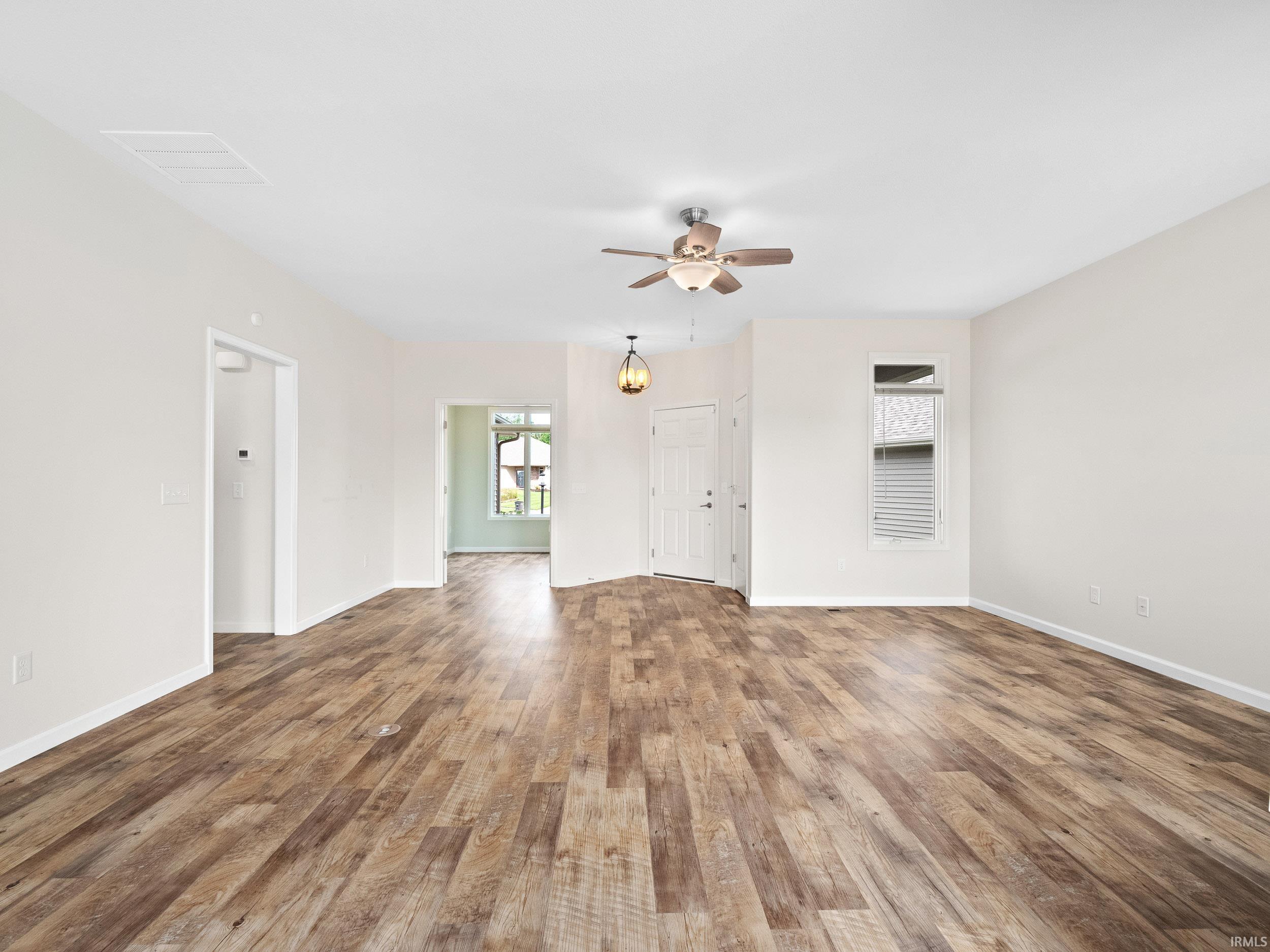 Photo 5 of 9286 Colchester Terrace