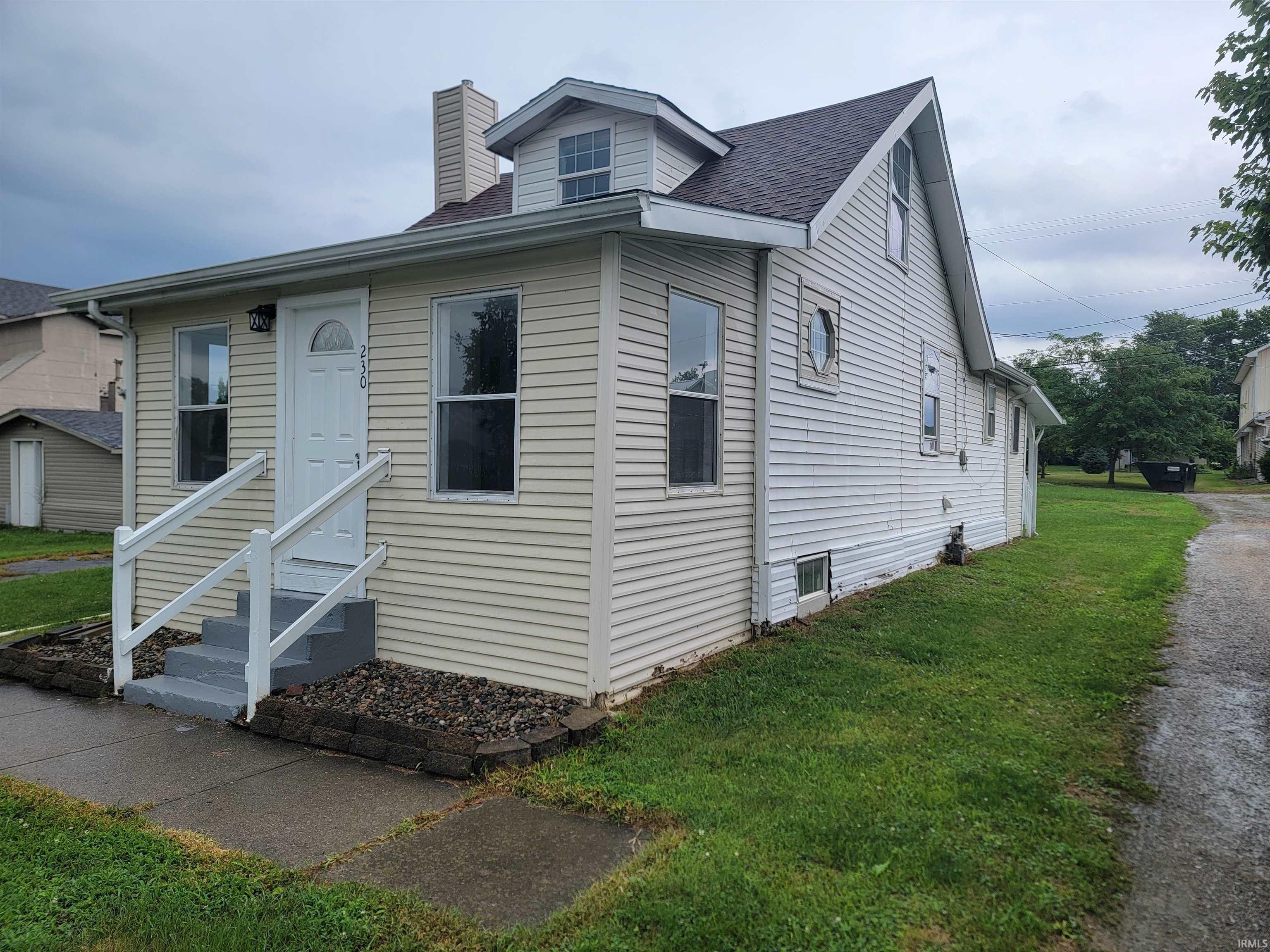 Property Photo 3
